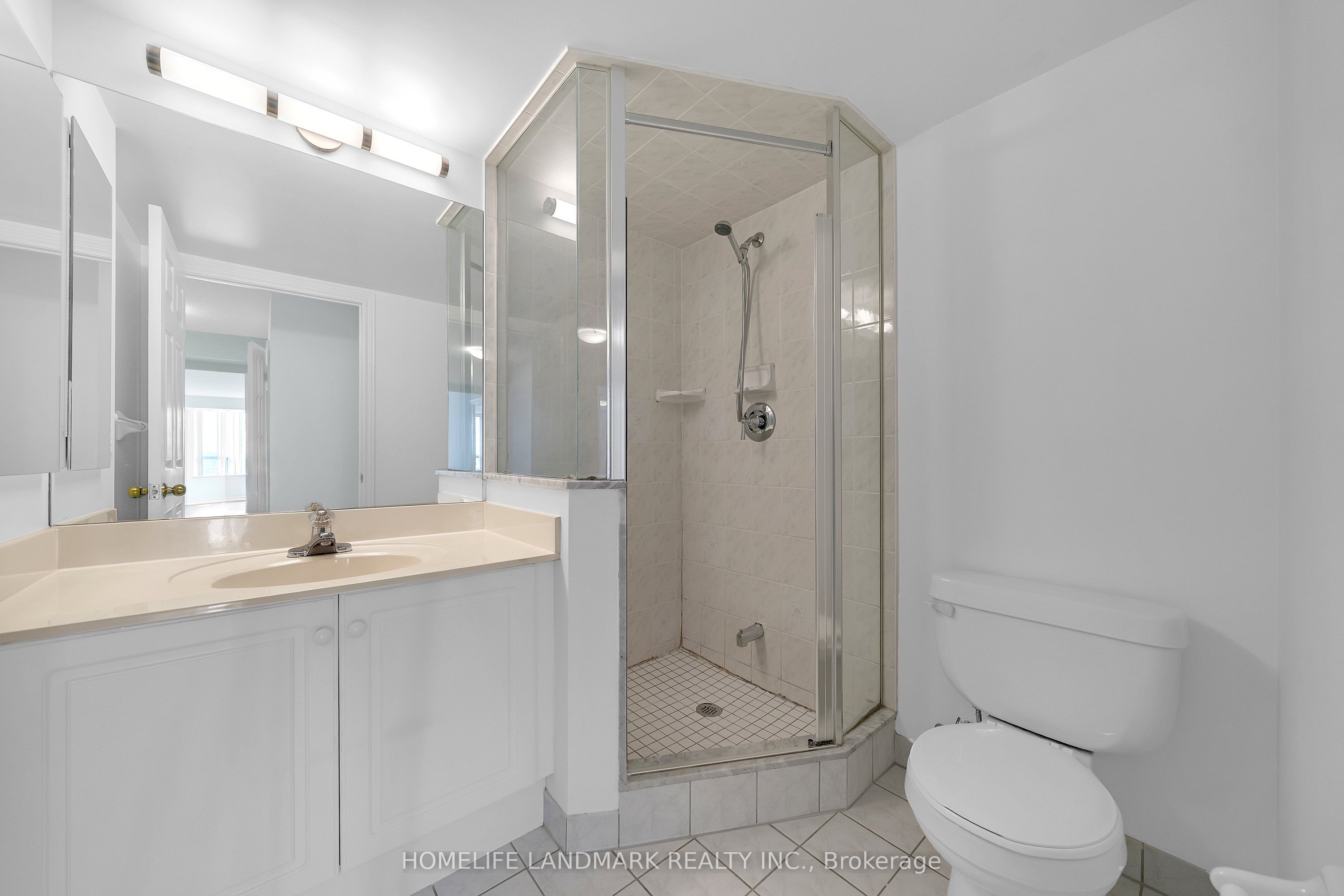 228 Bonis Avenue 2305, Toronto, ON M1T 3W4 photo 5