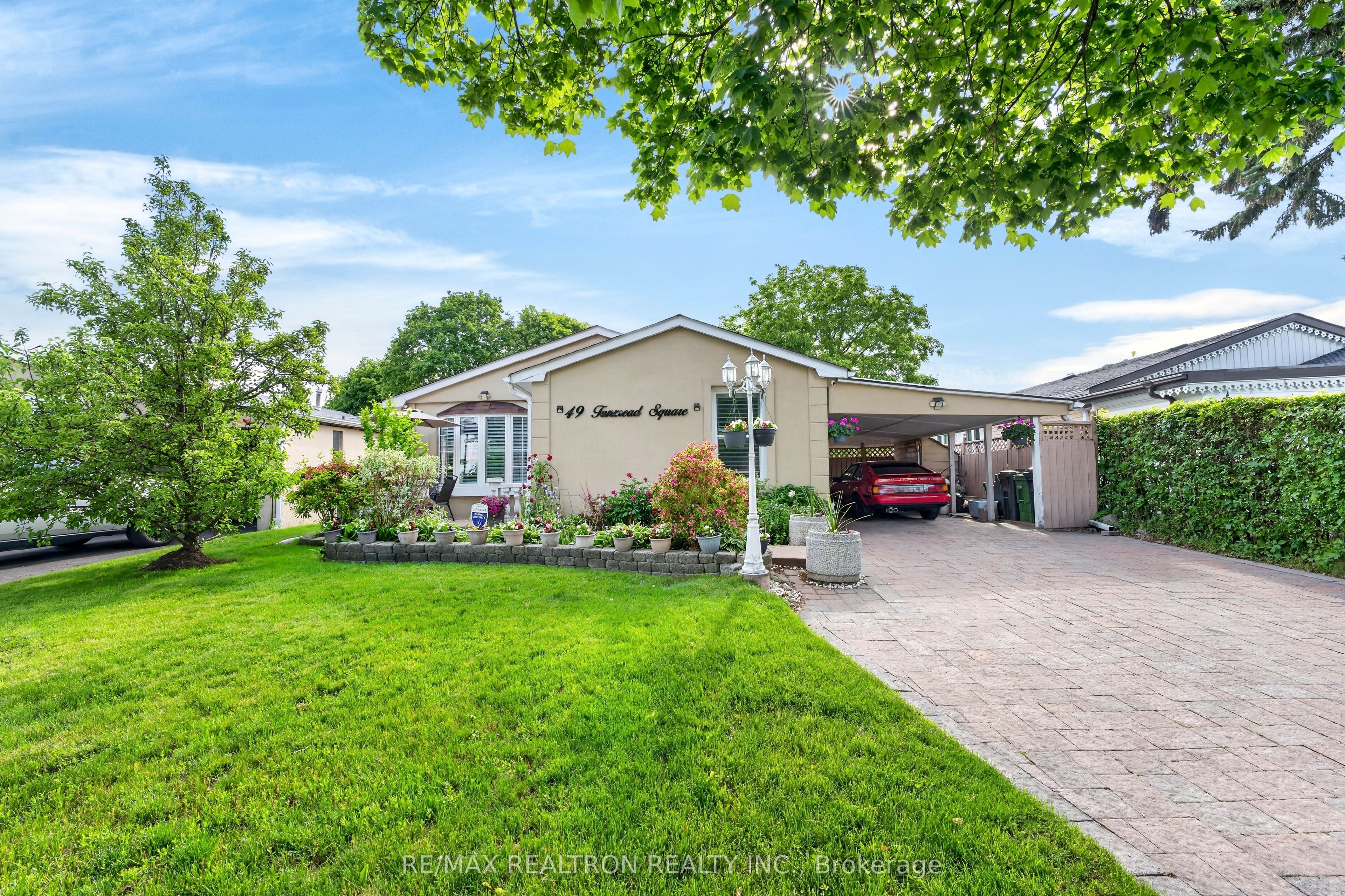 49 Tunmead Square, Toronto, ON M1B 1X1 photo 4