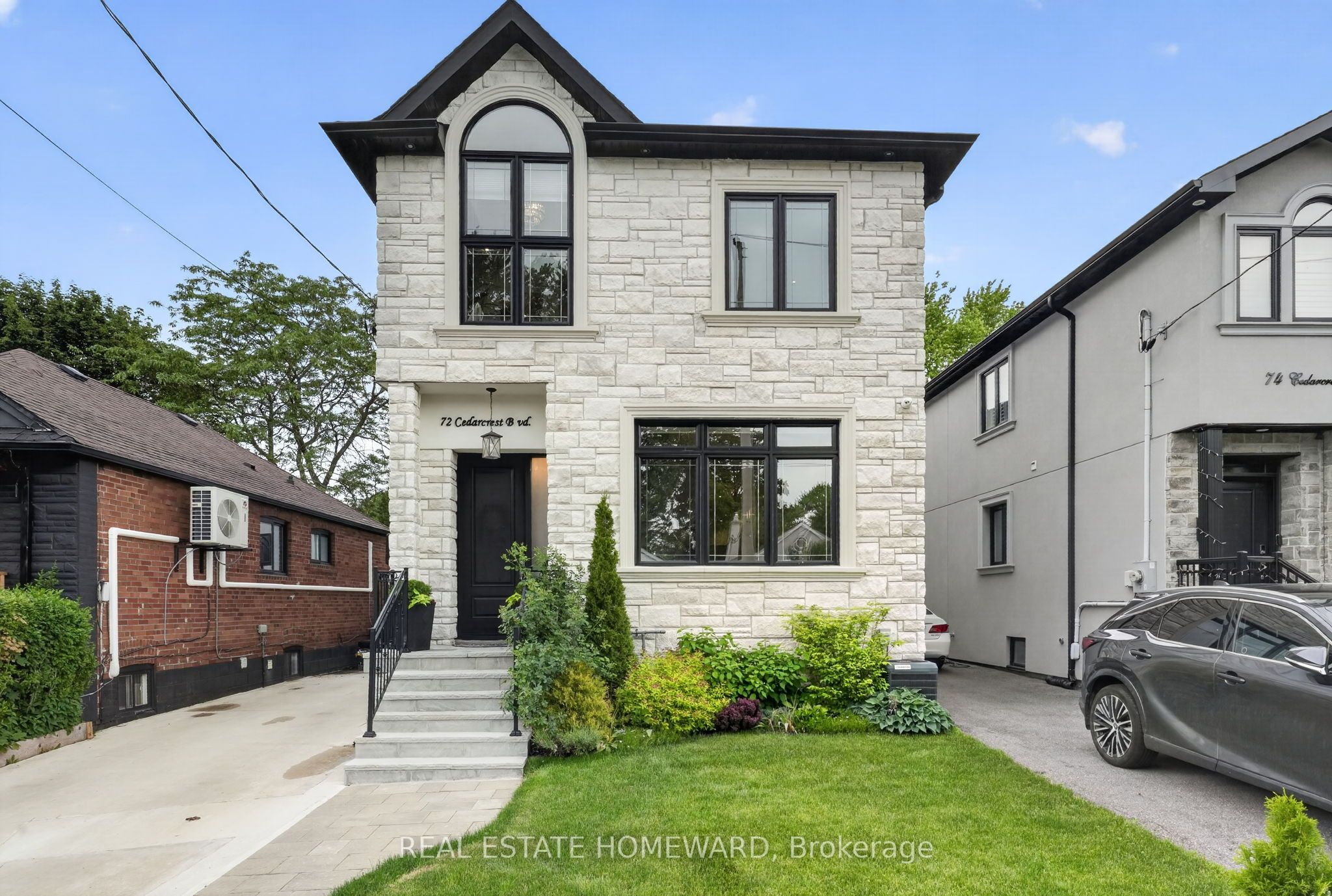 72 Cedarcrest Boulevard, Toronto, ON M4B 2P3
