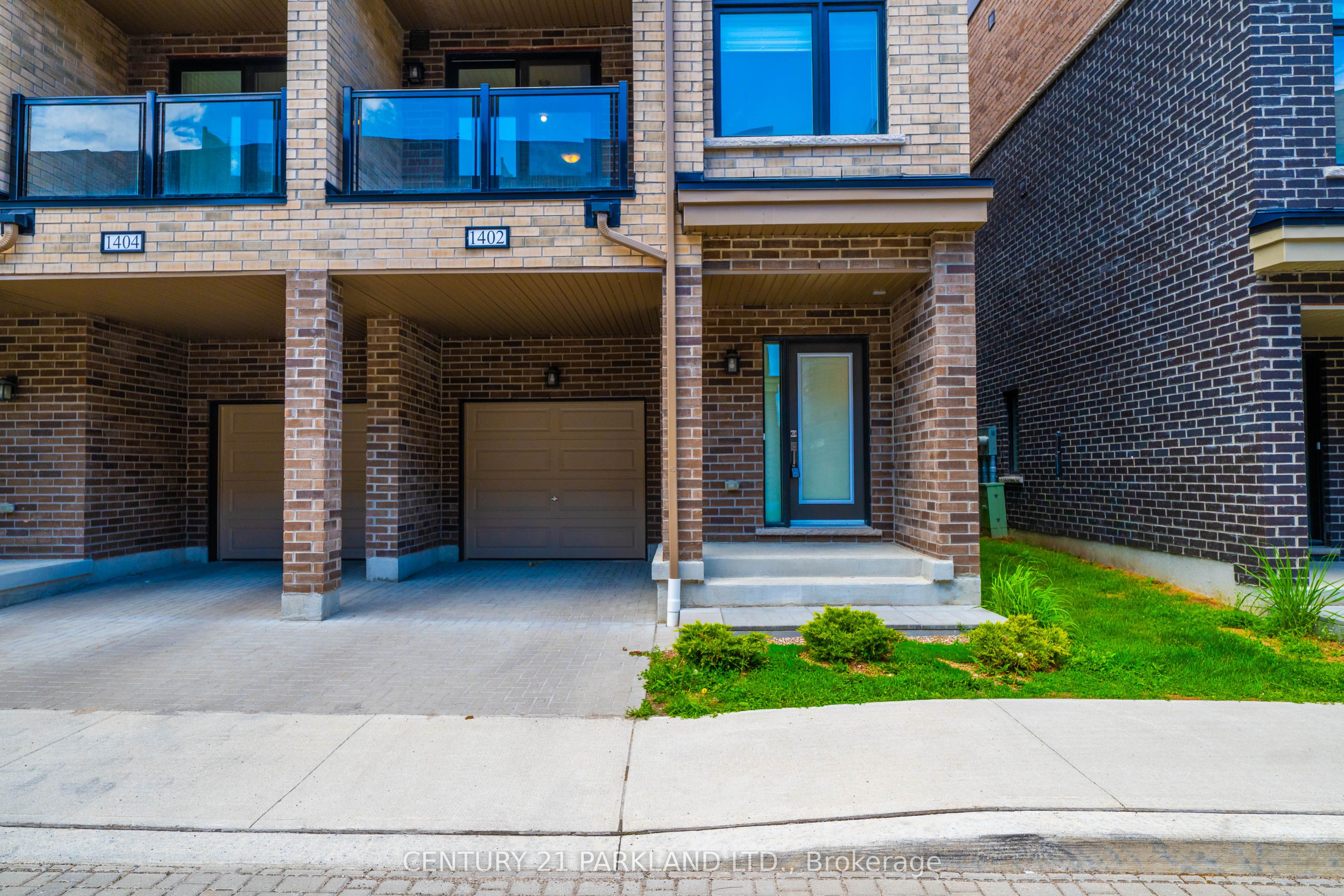 1865 Pickering Parkway 1402, Pickering, ON L1V 0H2 photo 2