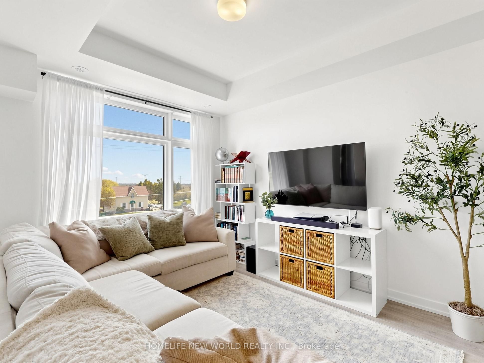 2550 Castlegate Crossing 218, Pickering, ON L1X 0H6 photo 4