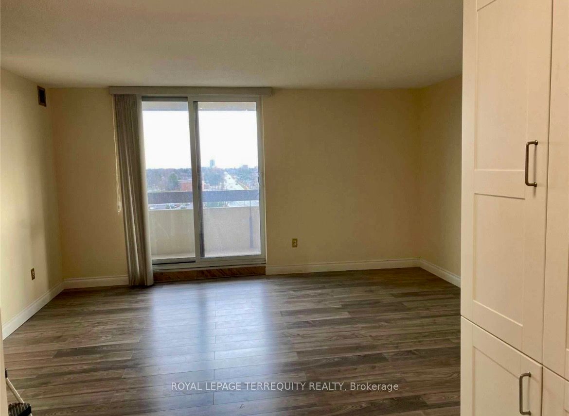 45 Huntingdale Boulevard 806, Toronto, ON M1W 2N8 photo 3