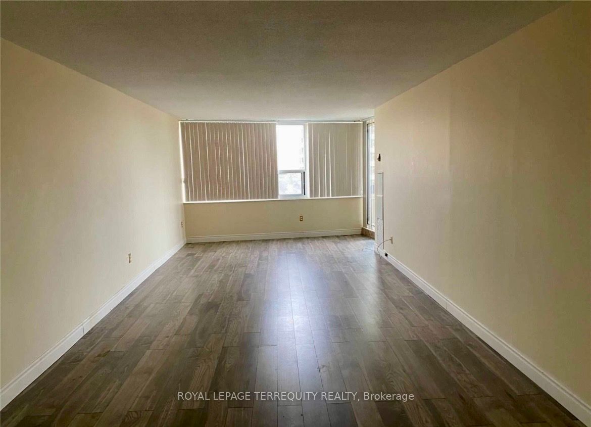 45 Huntingdale Boulevard 806, Toronto, ON M1W 2N8 photo 5