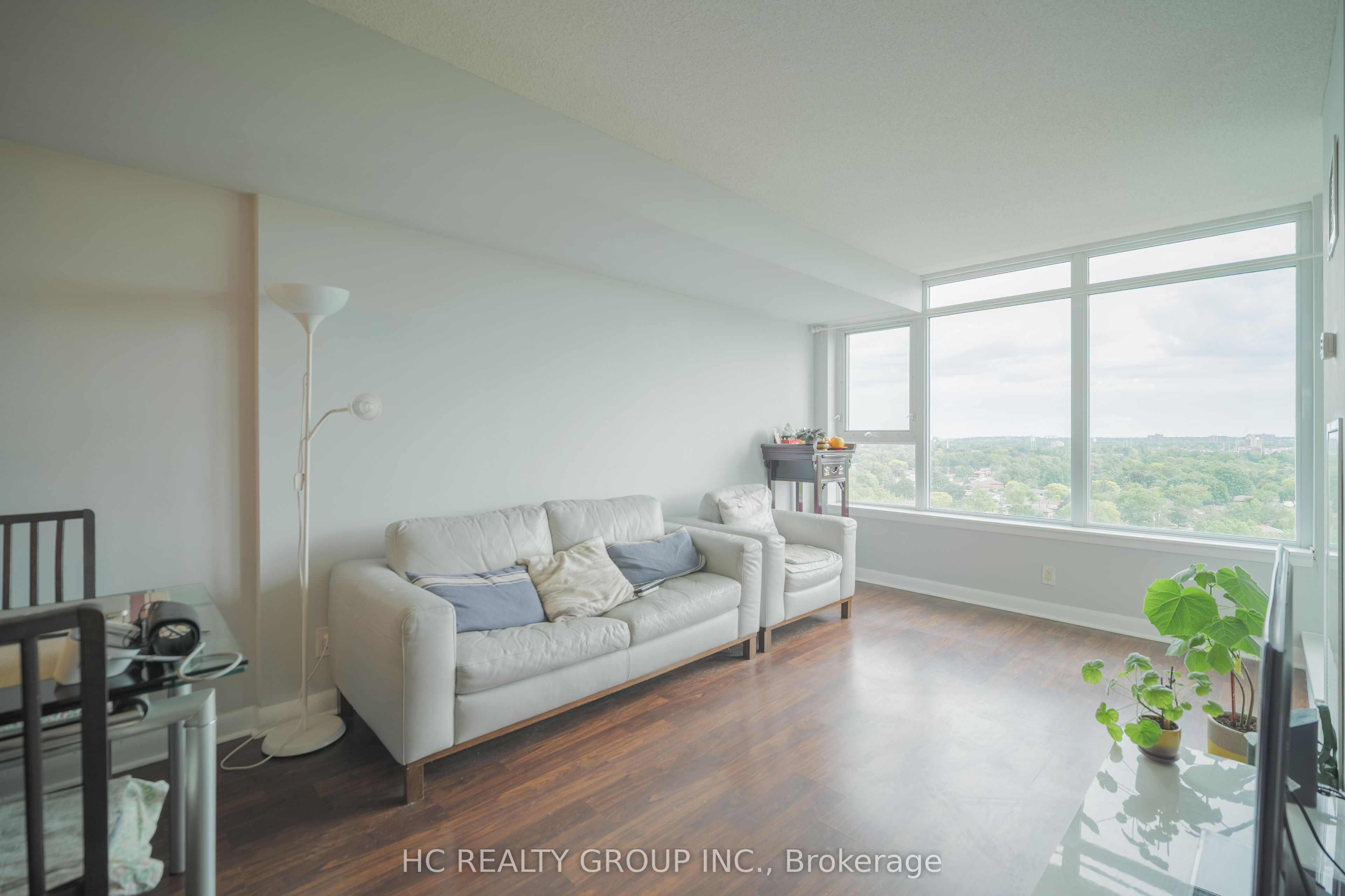 190 Borough Drive 1607, Toronto, ON M1P 0B6 photo 5