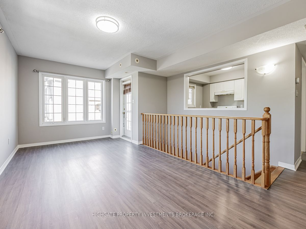 200 McLevin Avenue 3, Toronto, ON M1B 6C6 photo 5