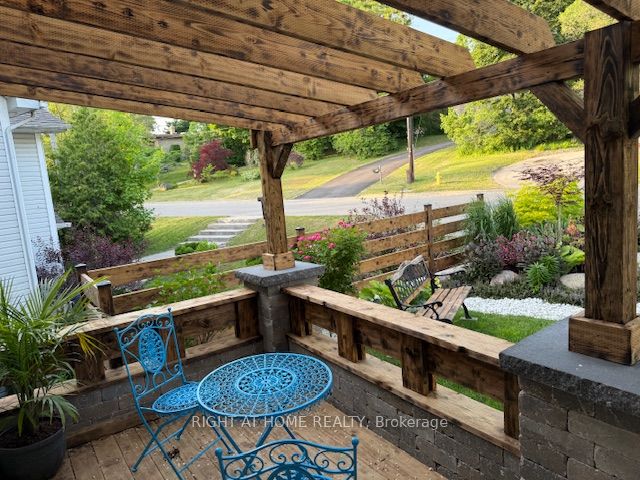 1482 Old Forest Road, Pickering, ON L1V 1N9 photo 5