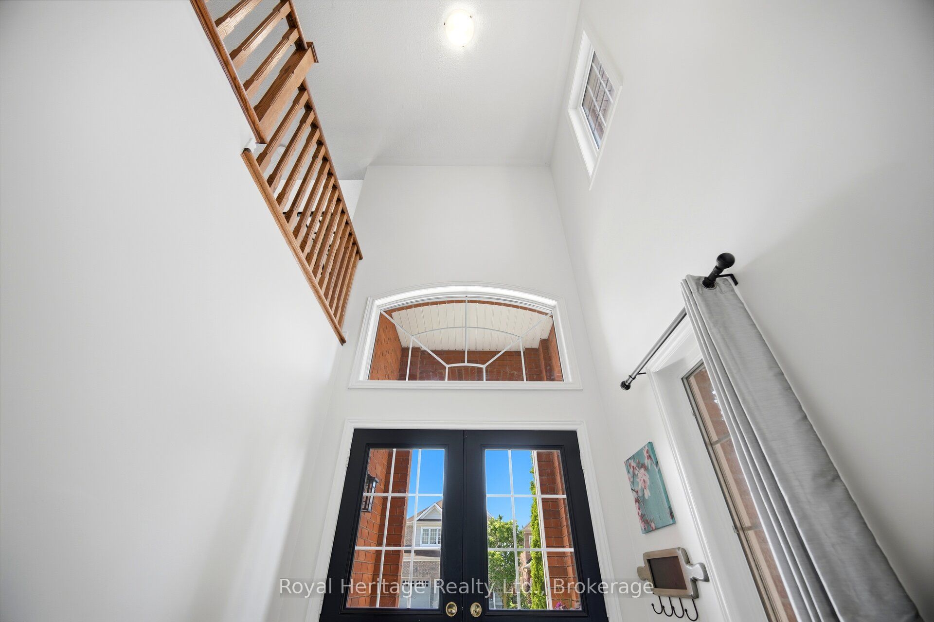 824 Fetchison Drive, Oshawa, ON L1K 0L5 photo 3