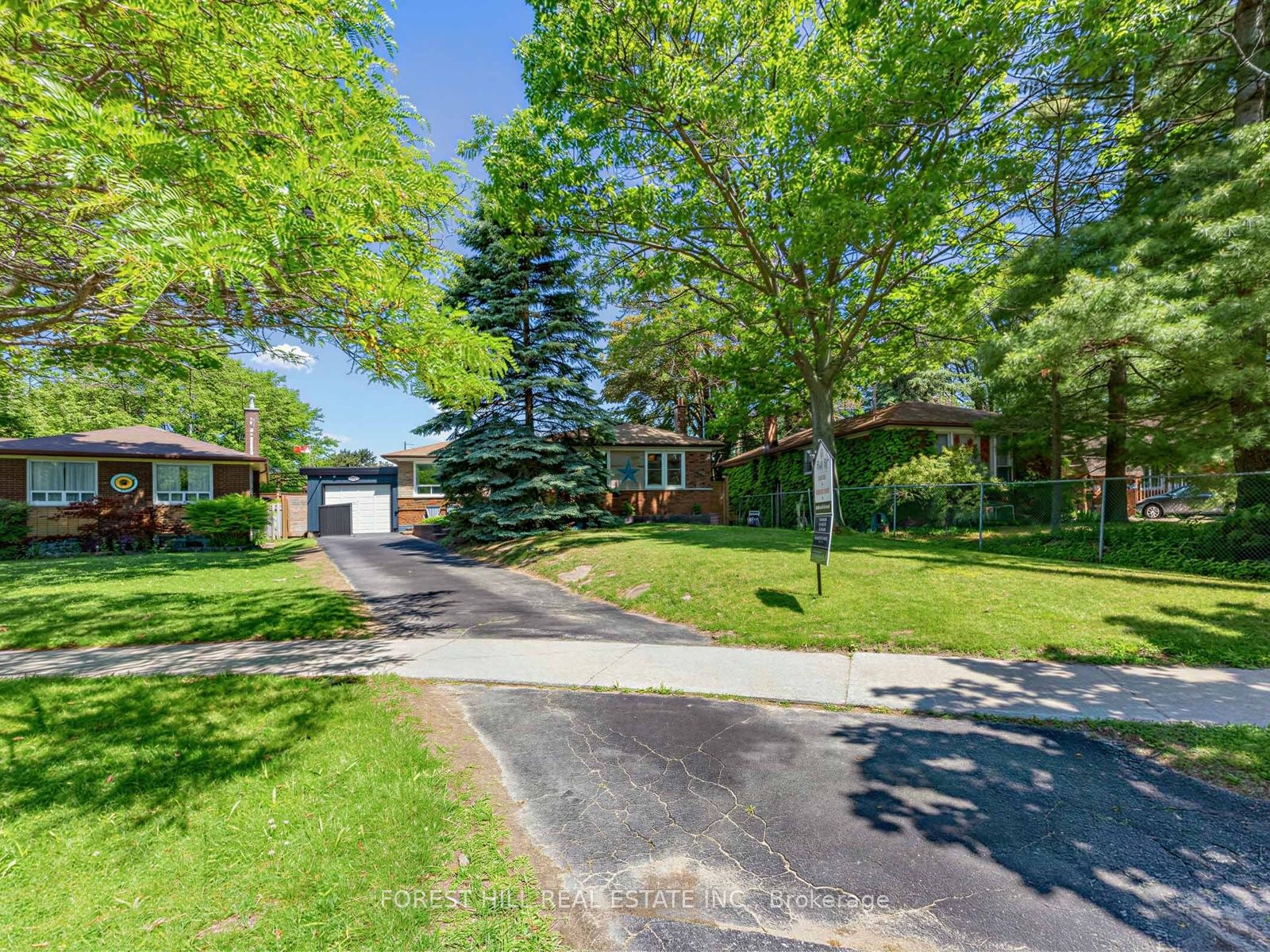 72 Woodgarden Crescent, Toronto, ON M1E 3K2 photo 3