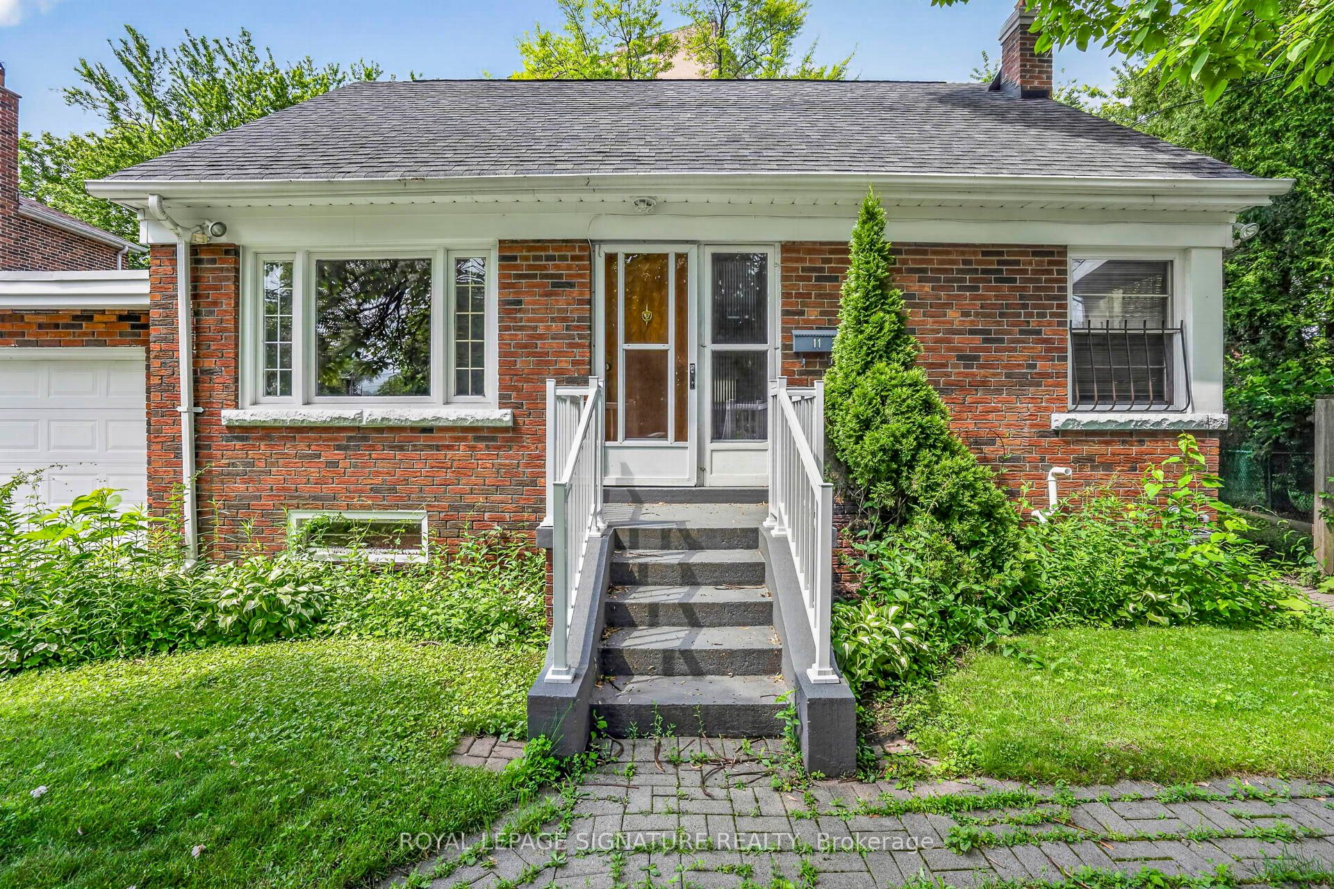 11 Innisdale Drive, Toronto, ON M1R 1C4 photo 3