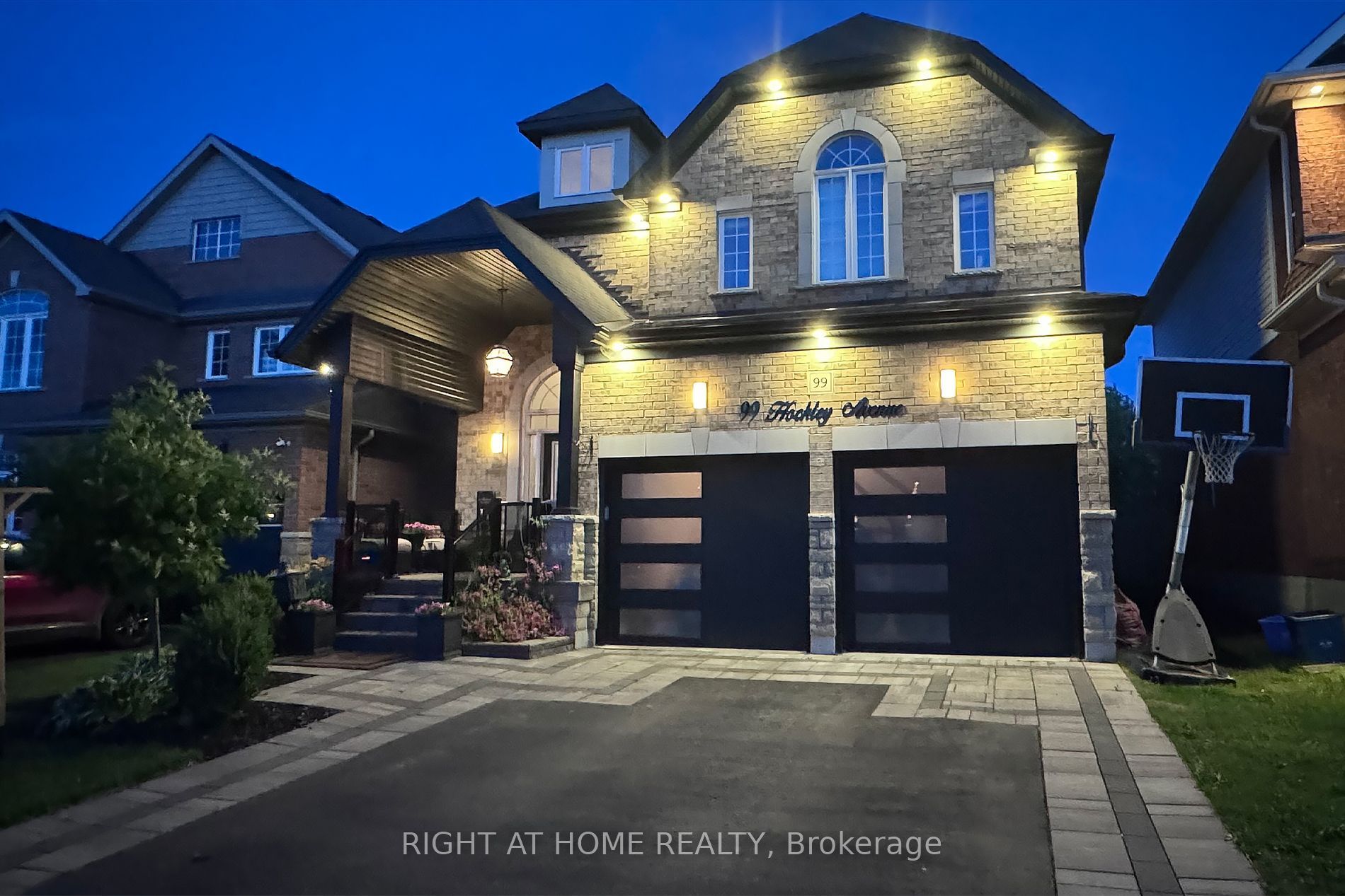 99 Hockley Avenue, Clarington, ON L1C 0G4