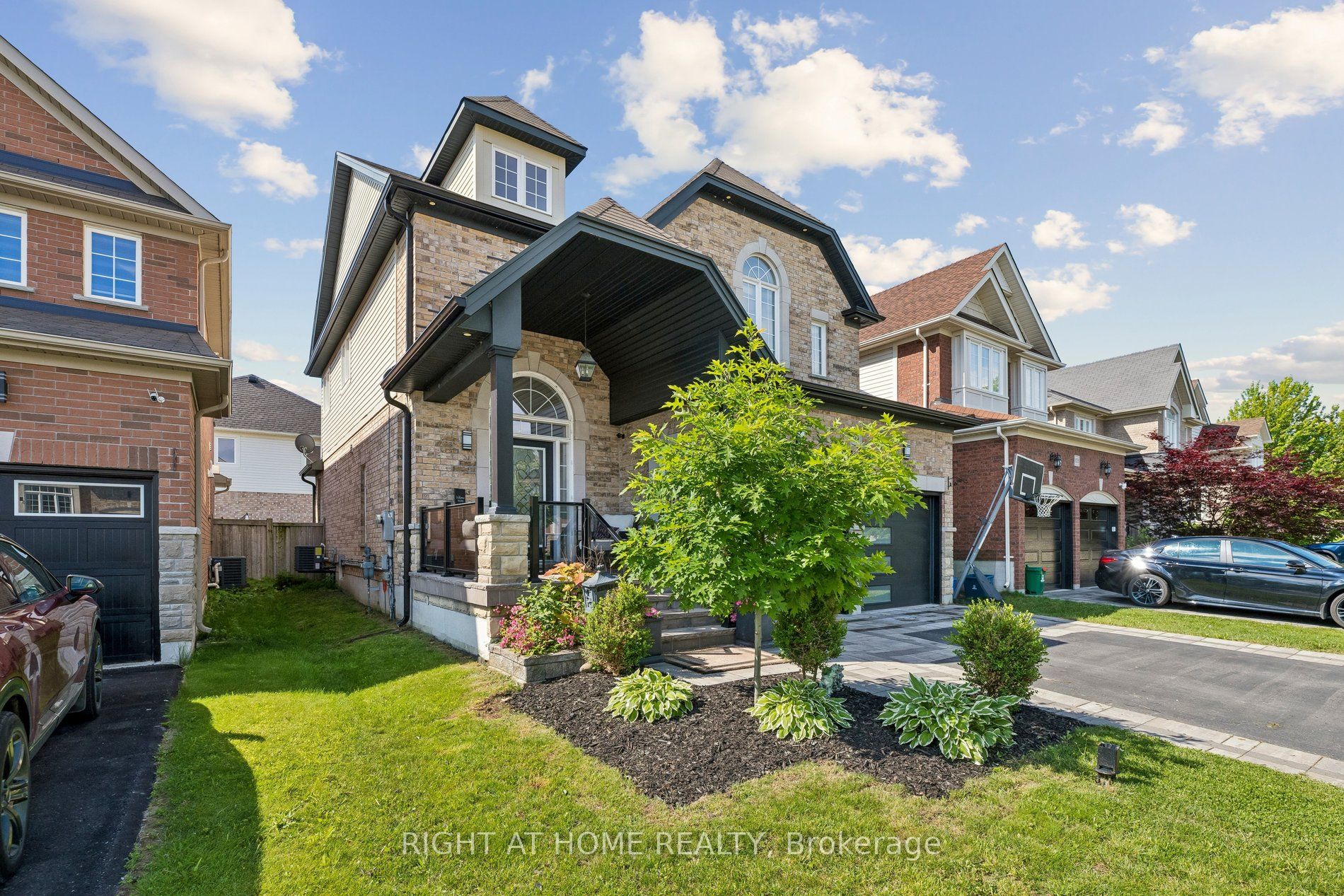 99 Hockley Avenue, Clarington, ON L1C 0G4 photo 4