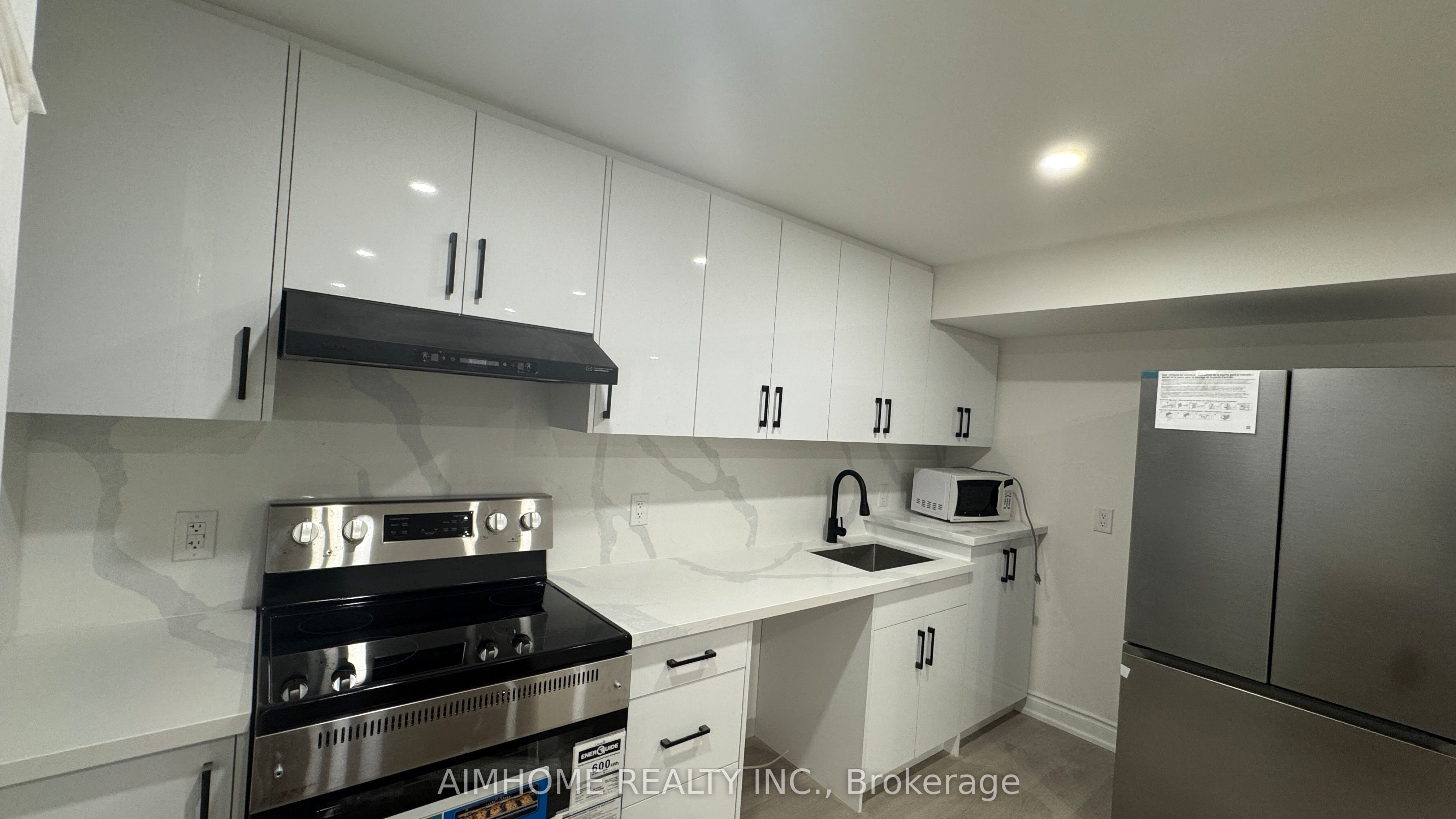 20 Clutterbuck Lane Basement, Ajax, ON L1T 4R2