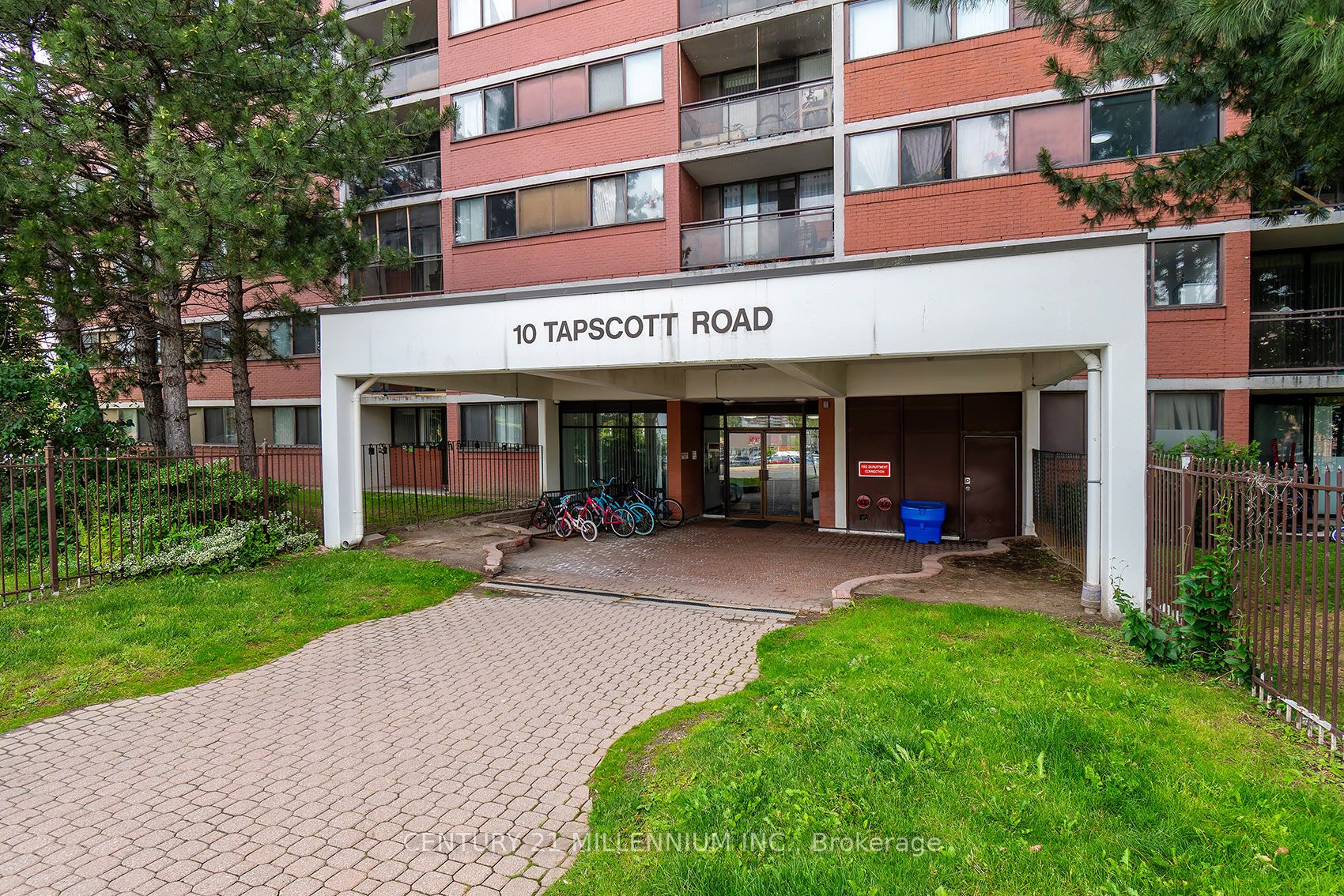 10 Tapscott Road 210, Toronto, ON M1B 3L9 photo 2