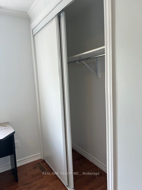 2 Grittani Lane, Toronto, ON M1S 5B7 photo 4