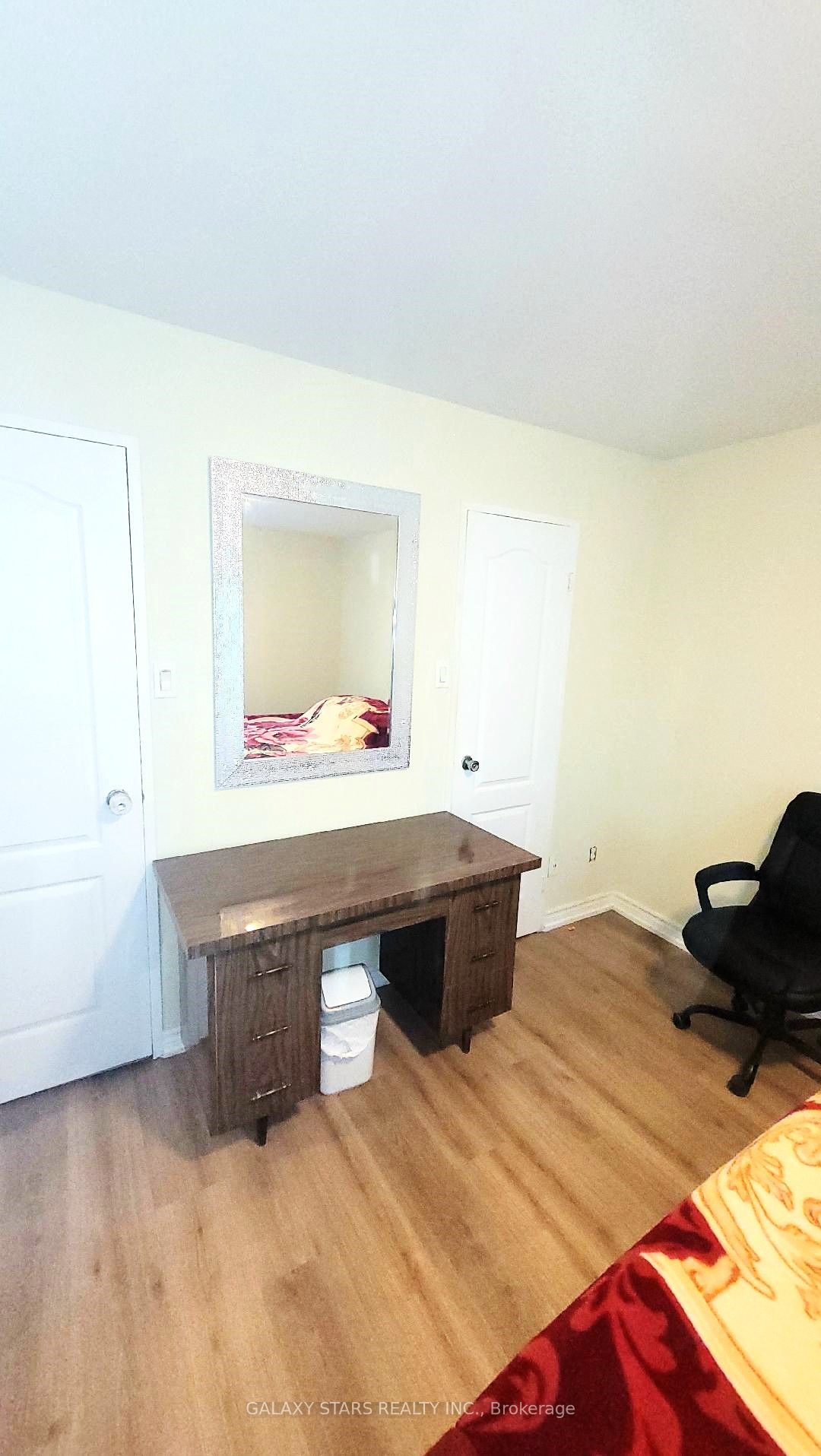 895 Kennedy Road 304, Toronto, ON M1K 2E9 photo 5