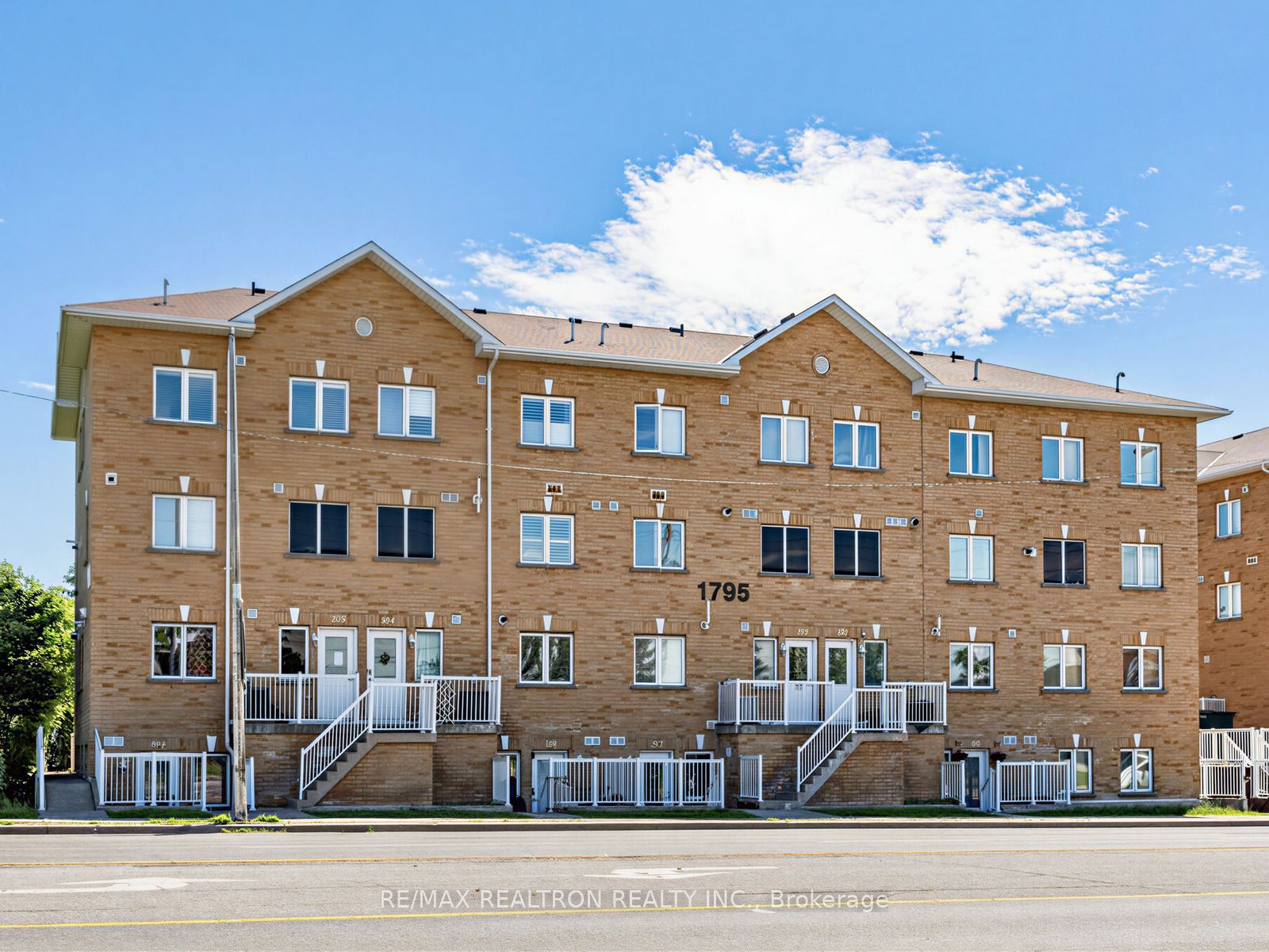 1795 Markham Road 205, Toronto, ON M1B 2Z7