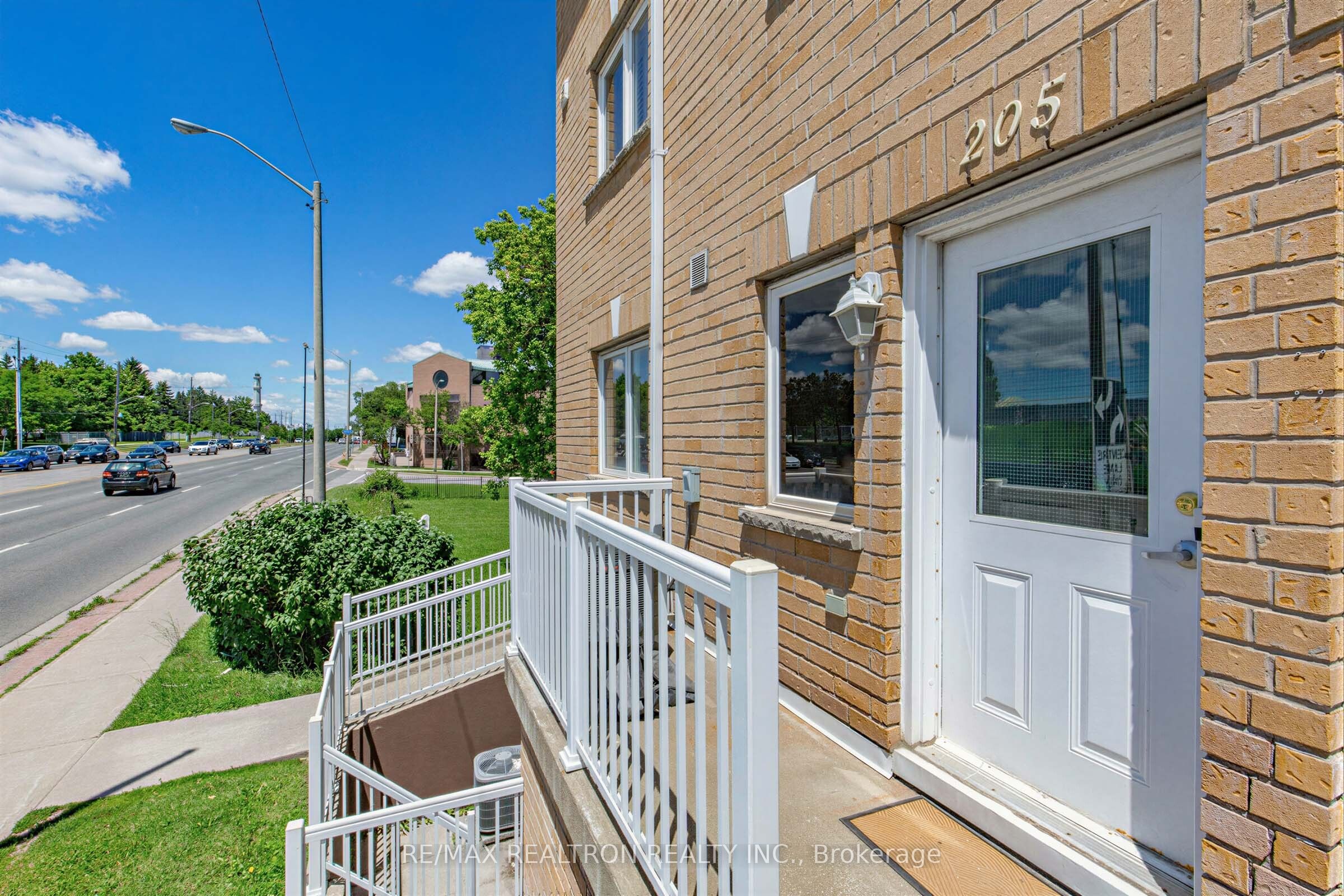 1795 Markham Road 205, Toronto, ON M1B 2Z7 photo 4