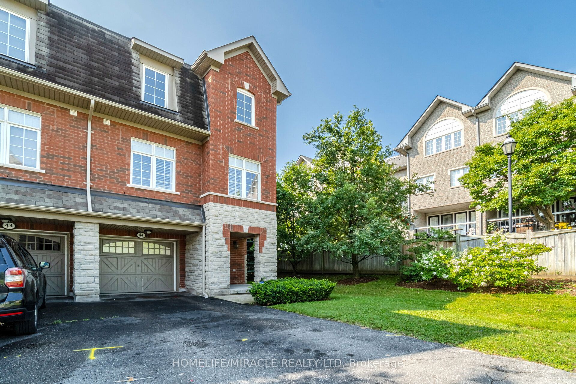 1701 Finch Avenue 44, Pickering, ON L1V 0B7 photo 3