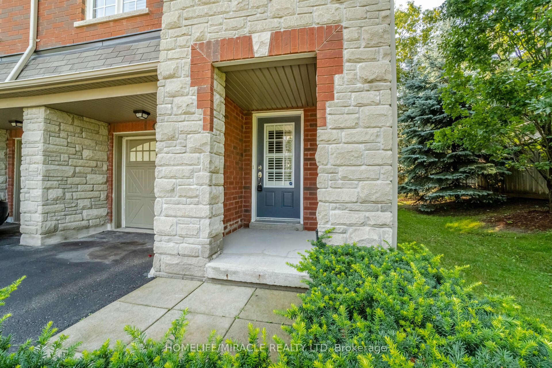 1701 Finch Avenue 44, Pickering, ON L1V 0B7 photo 5