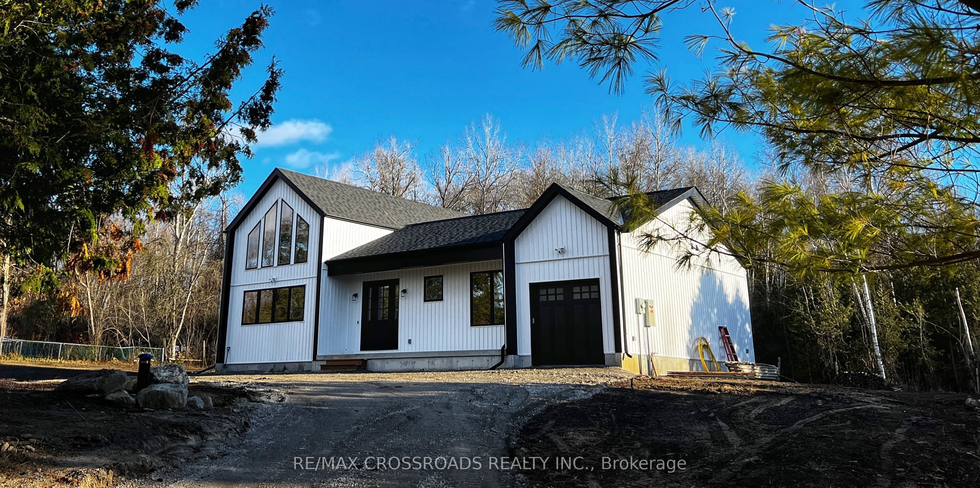 637 View Lake Road, Scugog, ON L0B 1K0 photo 2