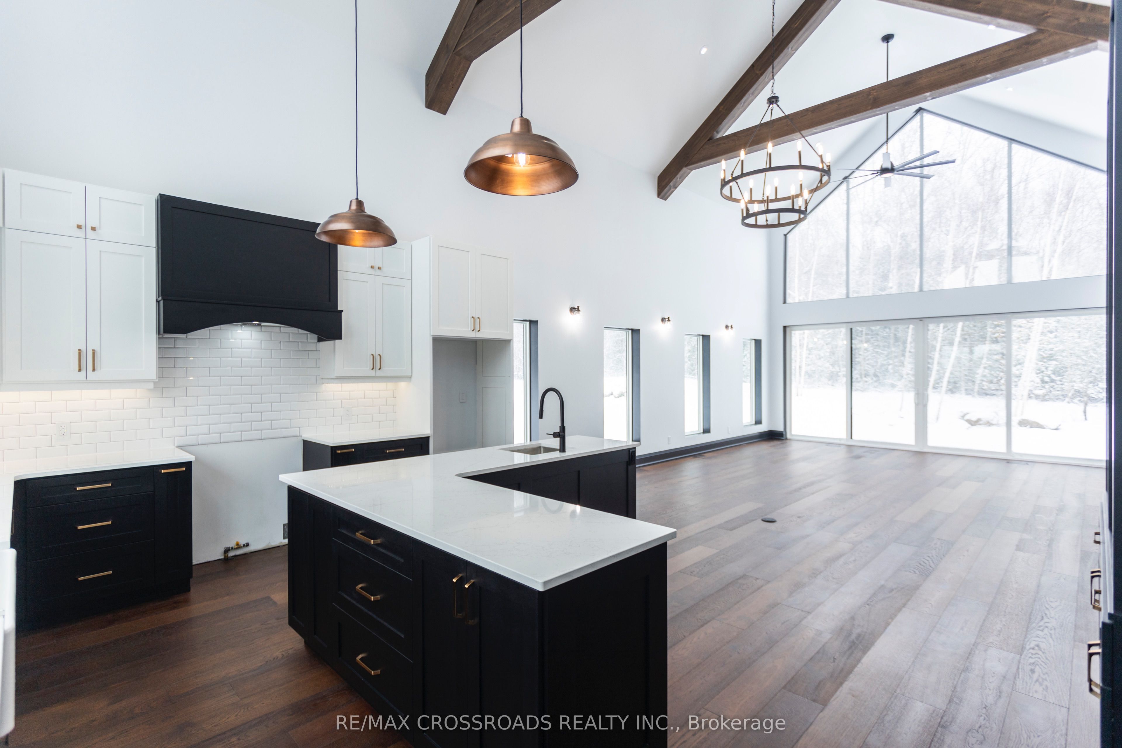 637 View Lake Road, Scugog, ON L0B 1K0 photo 4