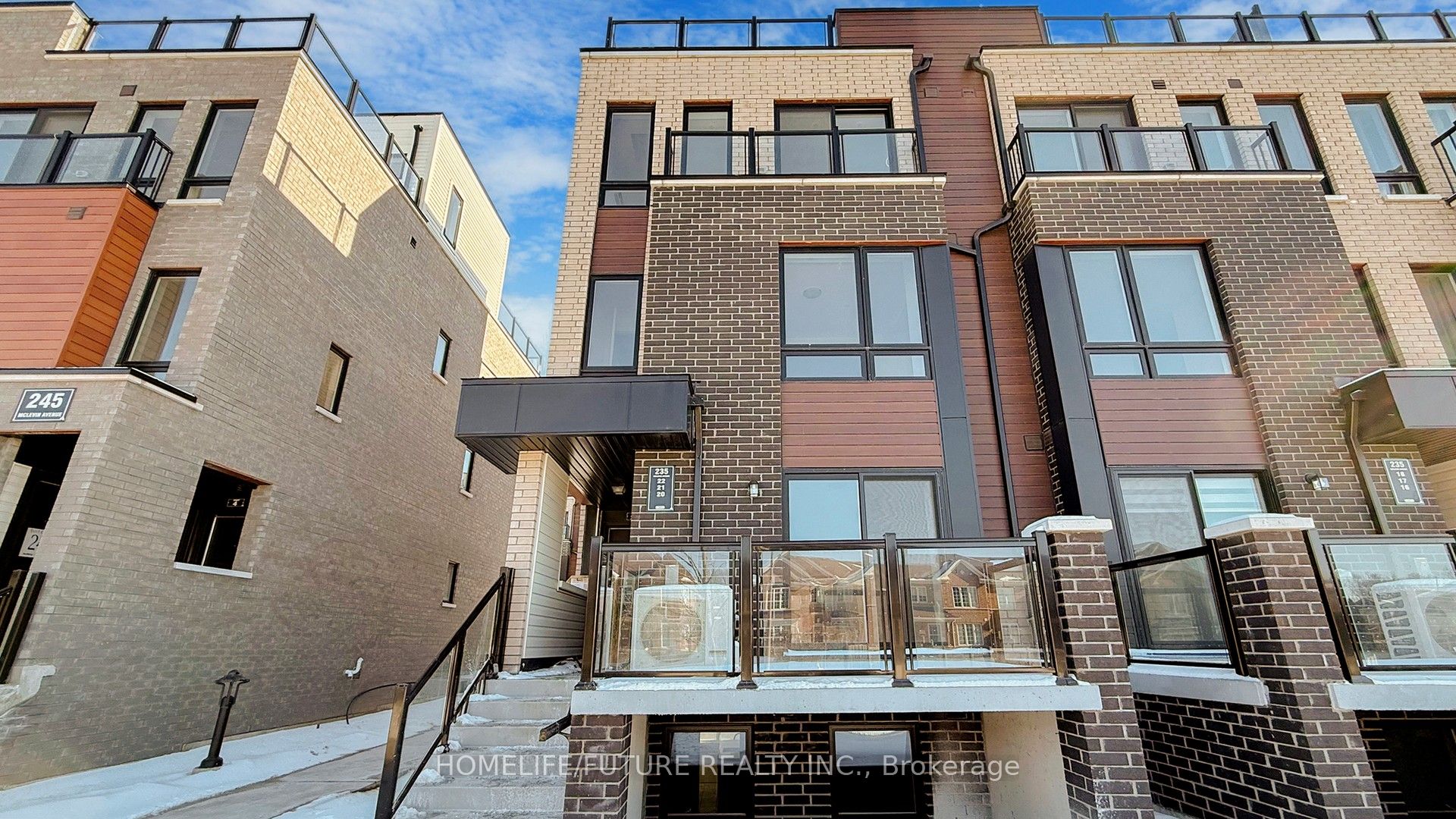 235 Mclevin Avenue 21, Toronto, ON M1B 0E8 photo 3