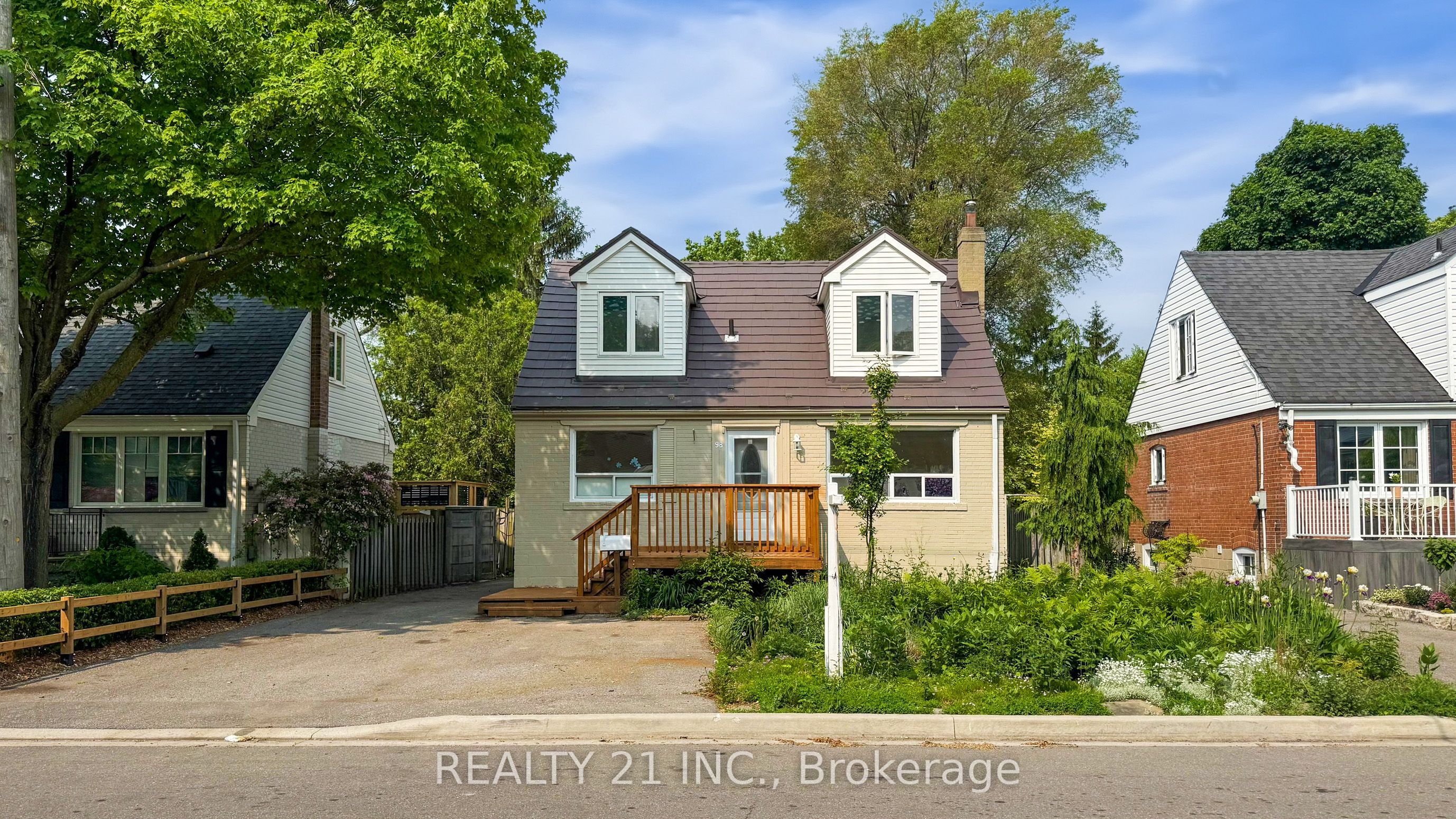 98 Natal Avenue, Toronto, ON M1N 3V6 photo 2