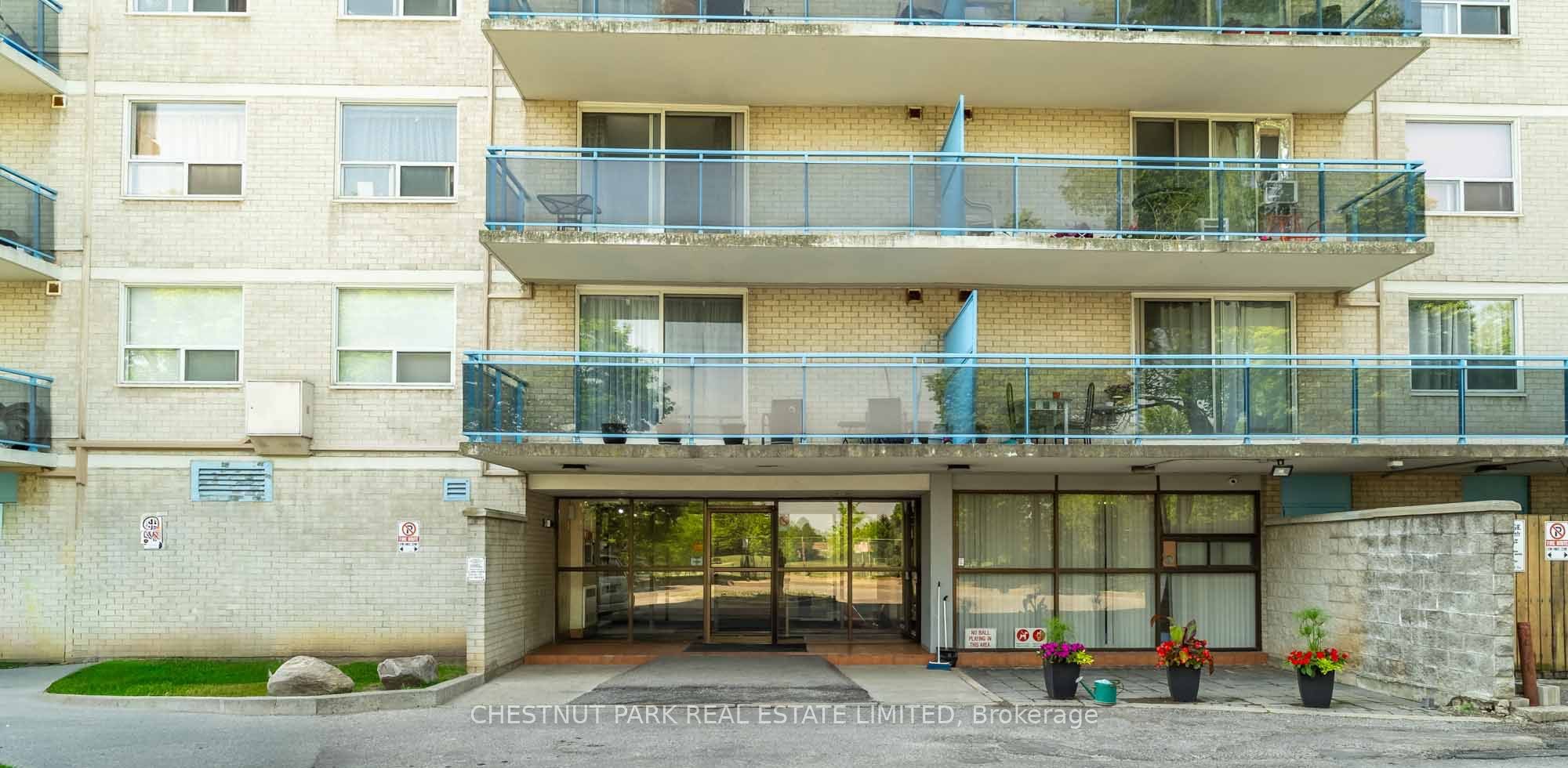 3700 Lawrence Avenue E 409, Toronto, ON M1G 3T2 photo 2