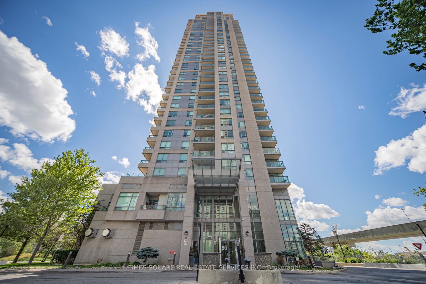 50 Brian Harrison Way 1103, Toronto, ON M1P 5J4