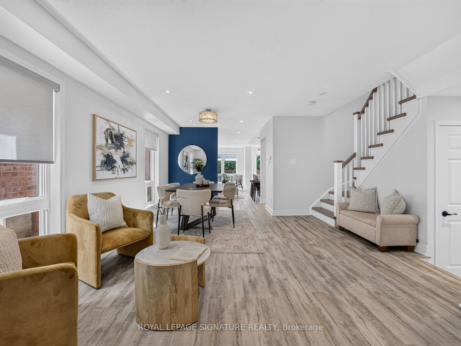679 Sunbird Trail, Pickering, ON L1X 2X6 photo 2
