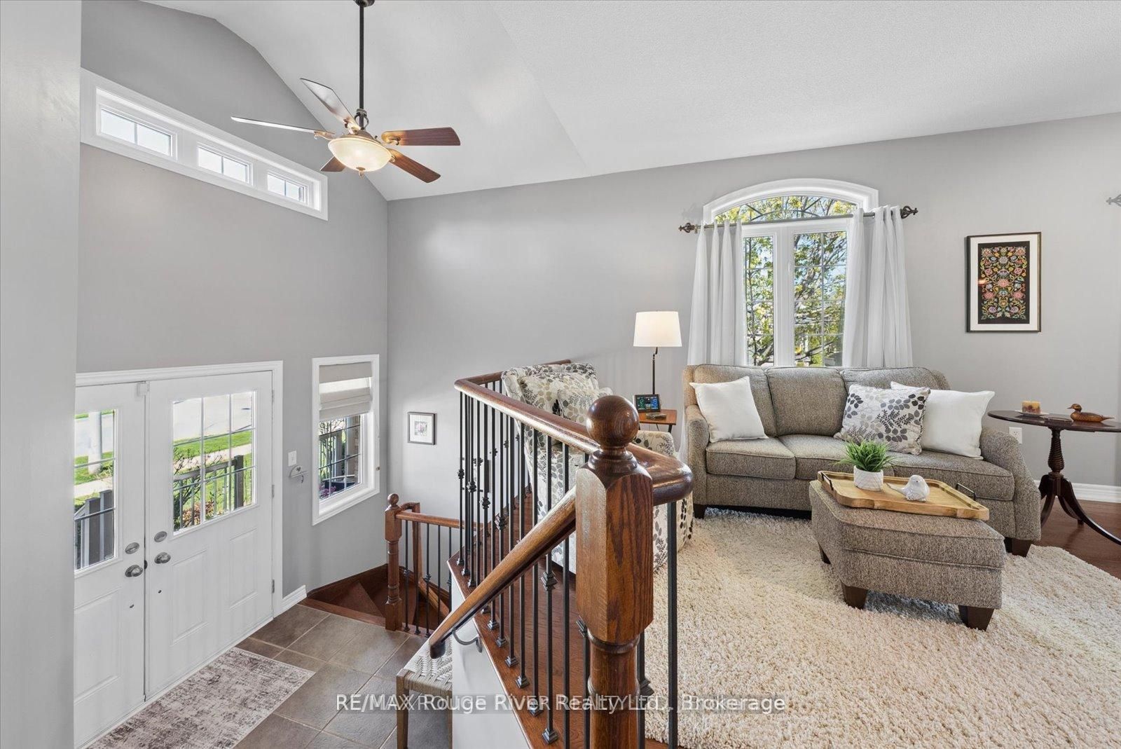 59 Alfred Shrubb Lane, Clarington, ON L1C 0B1 photo 5
