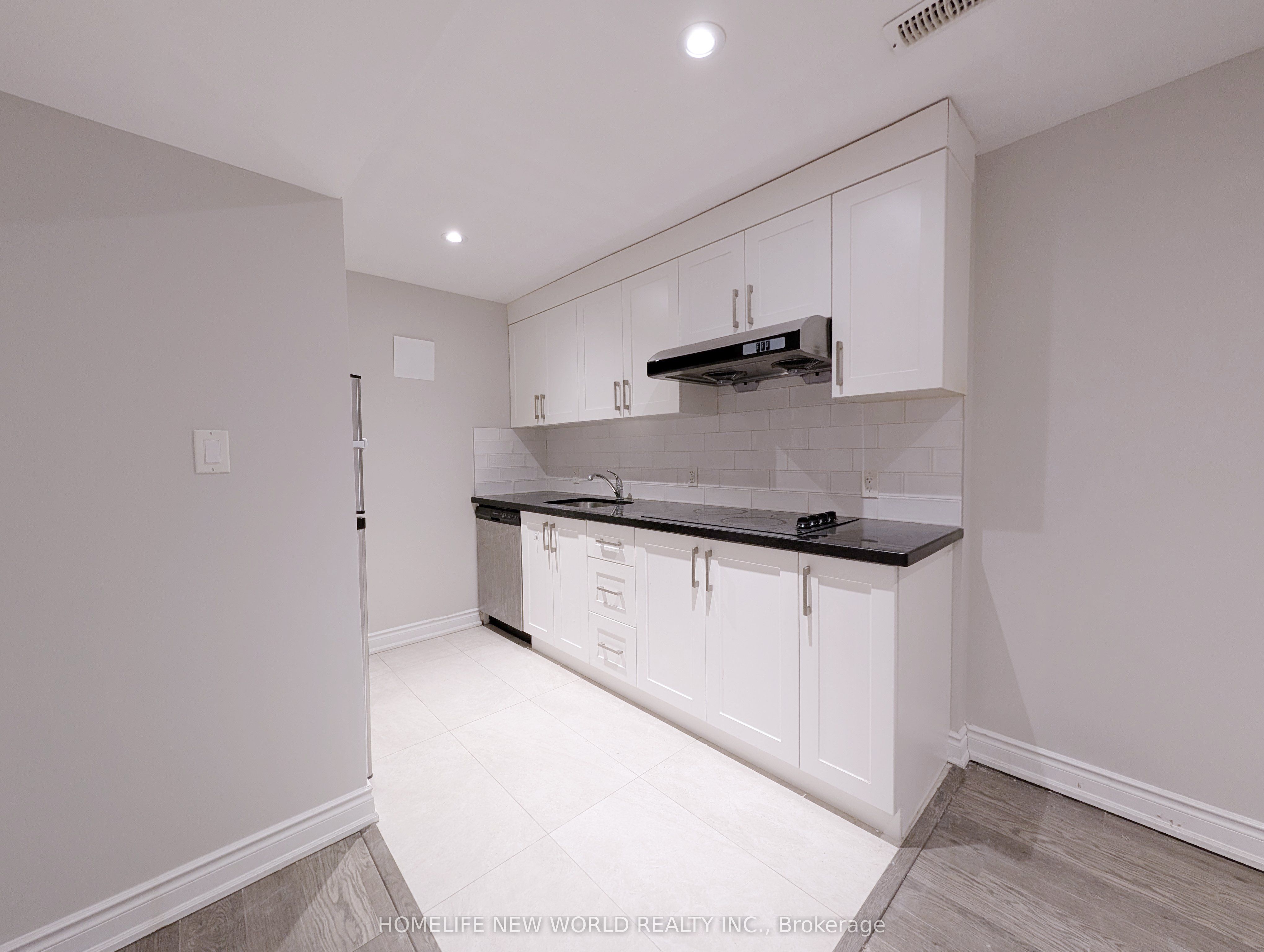 10 Dixon Avenue Lower, Toronto, ON M4L 1N3