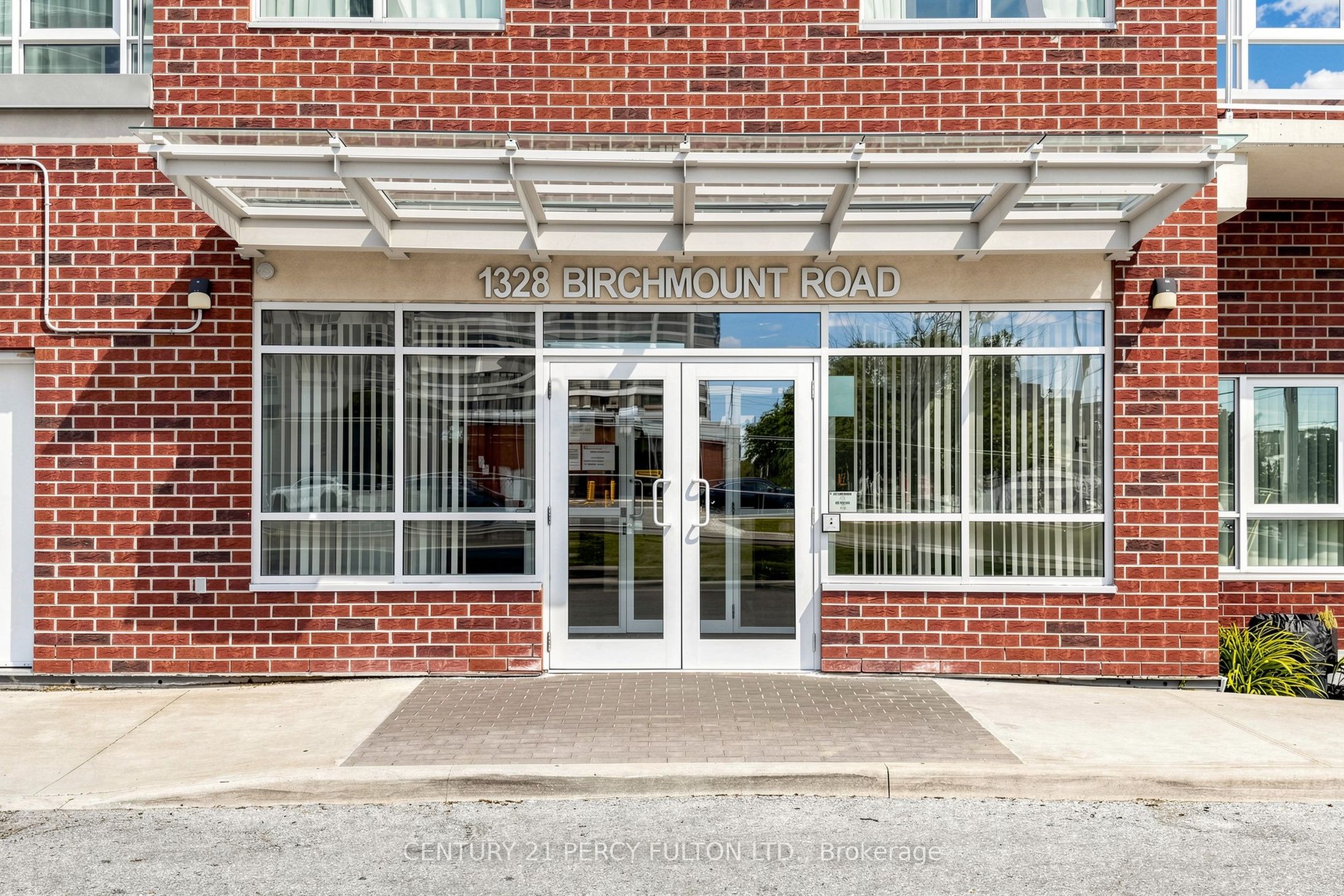1328 Birchmount Road 802, Toronto, ON M1R 0B6 photo 3