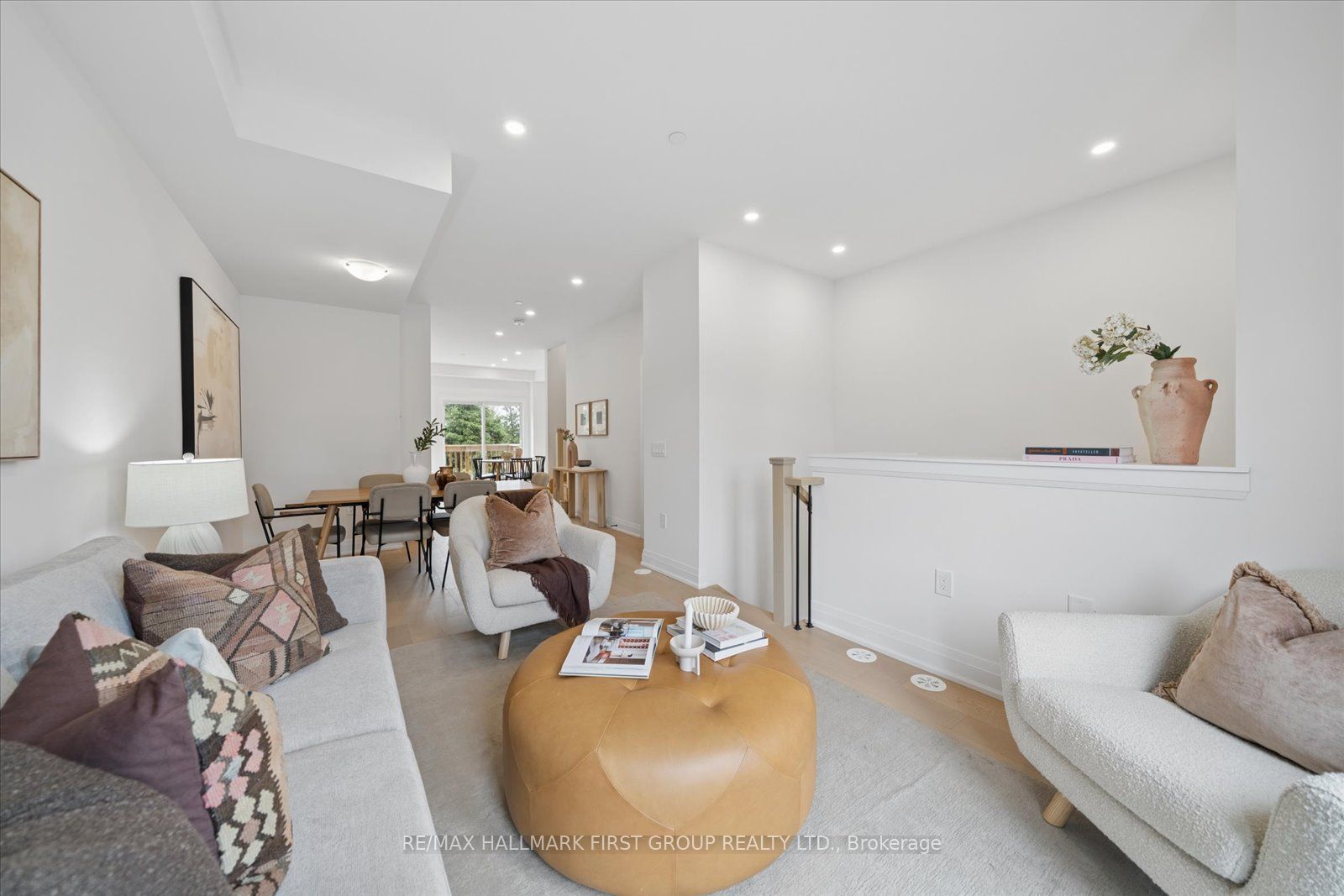 59 Marret Lane, Clarington, ON L1B 0X2 photo 3