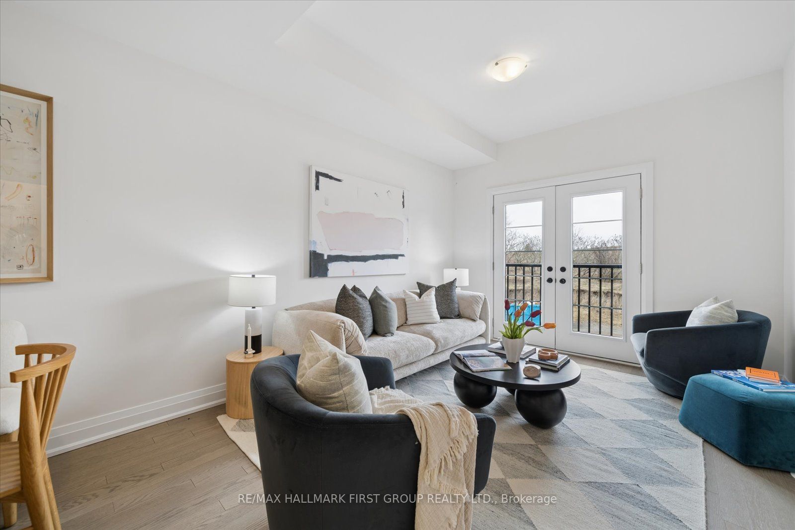 79 Marret Lane, Clarington, ON L1B 0X2 photo 2