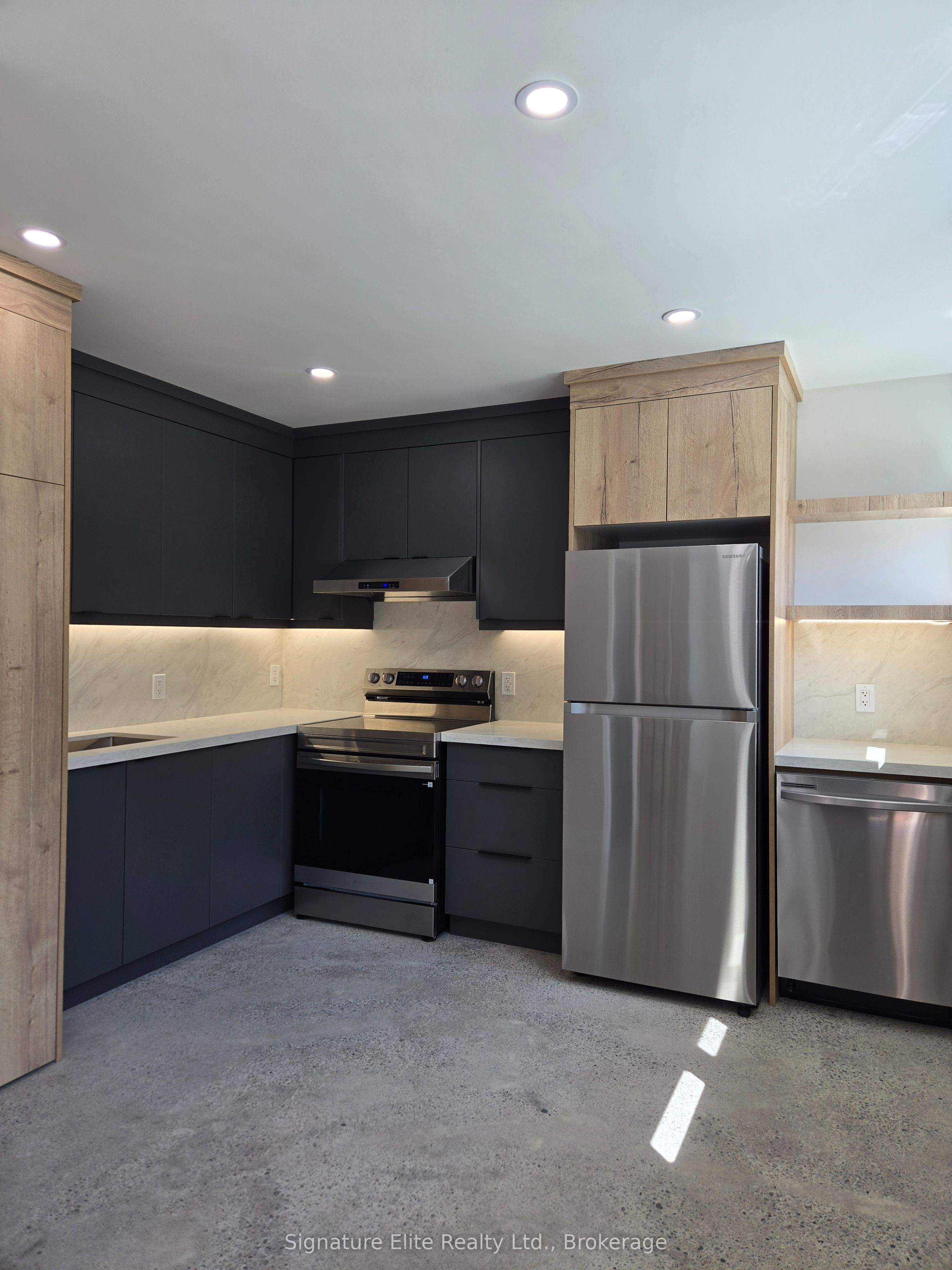 46 Pitt Avenue Rear Garden Suite, Toronto, ON M1L 2R4