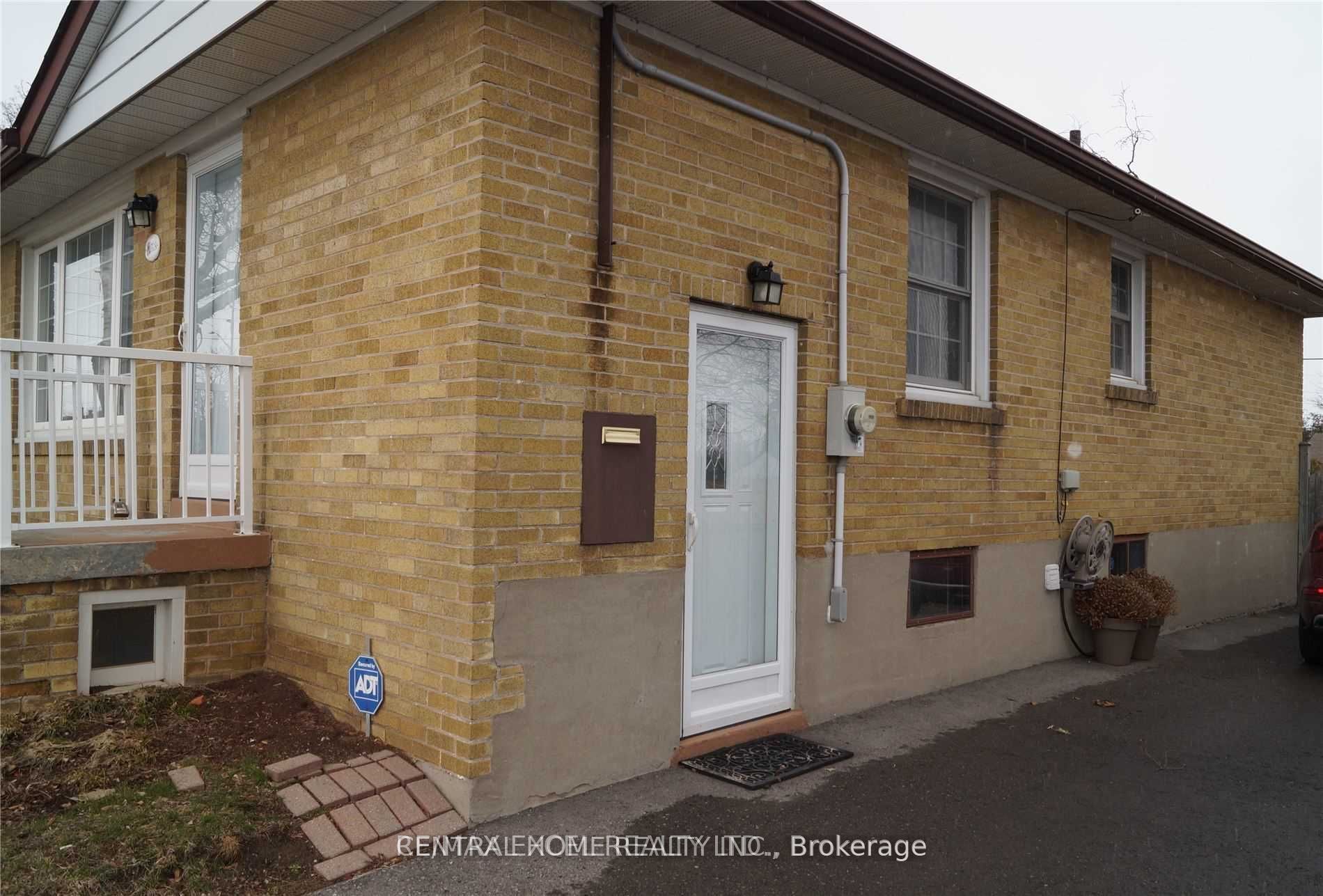 328 Jasper Avenue, Oshawa, ON L1J 1L5 photo 3