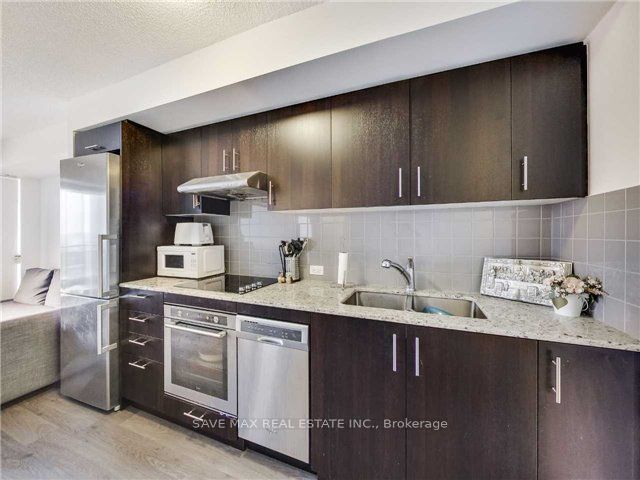 255 Village Green N/A 1909, Toronto, ON M1S 0L3 photo 4