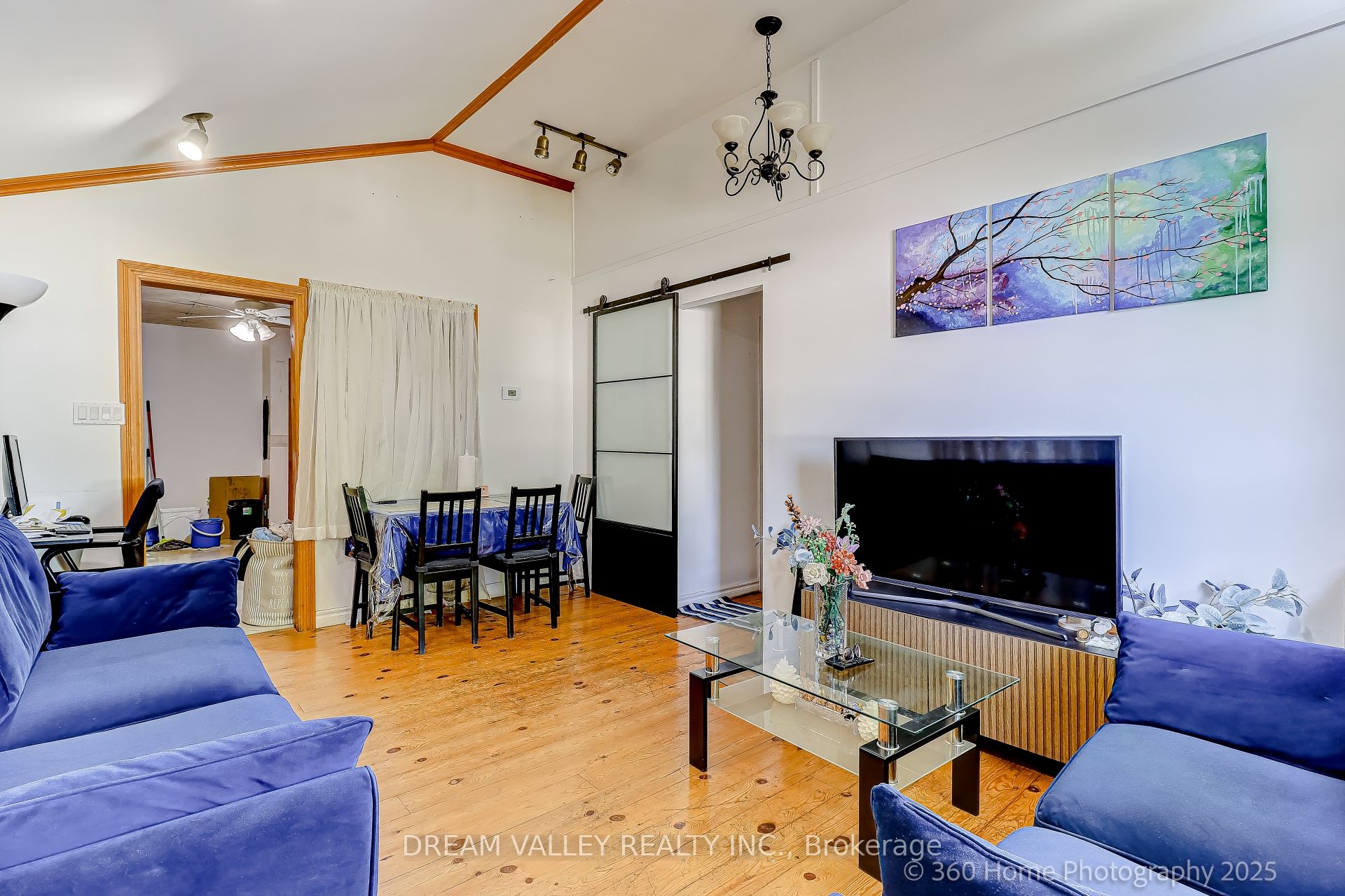 96 Laurel Avenue, Toronto, ON M1K 3J9 photo 3