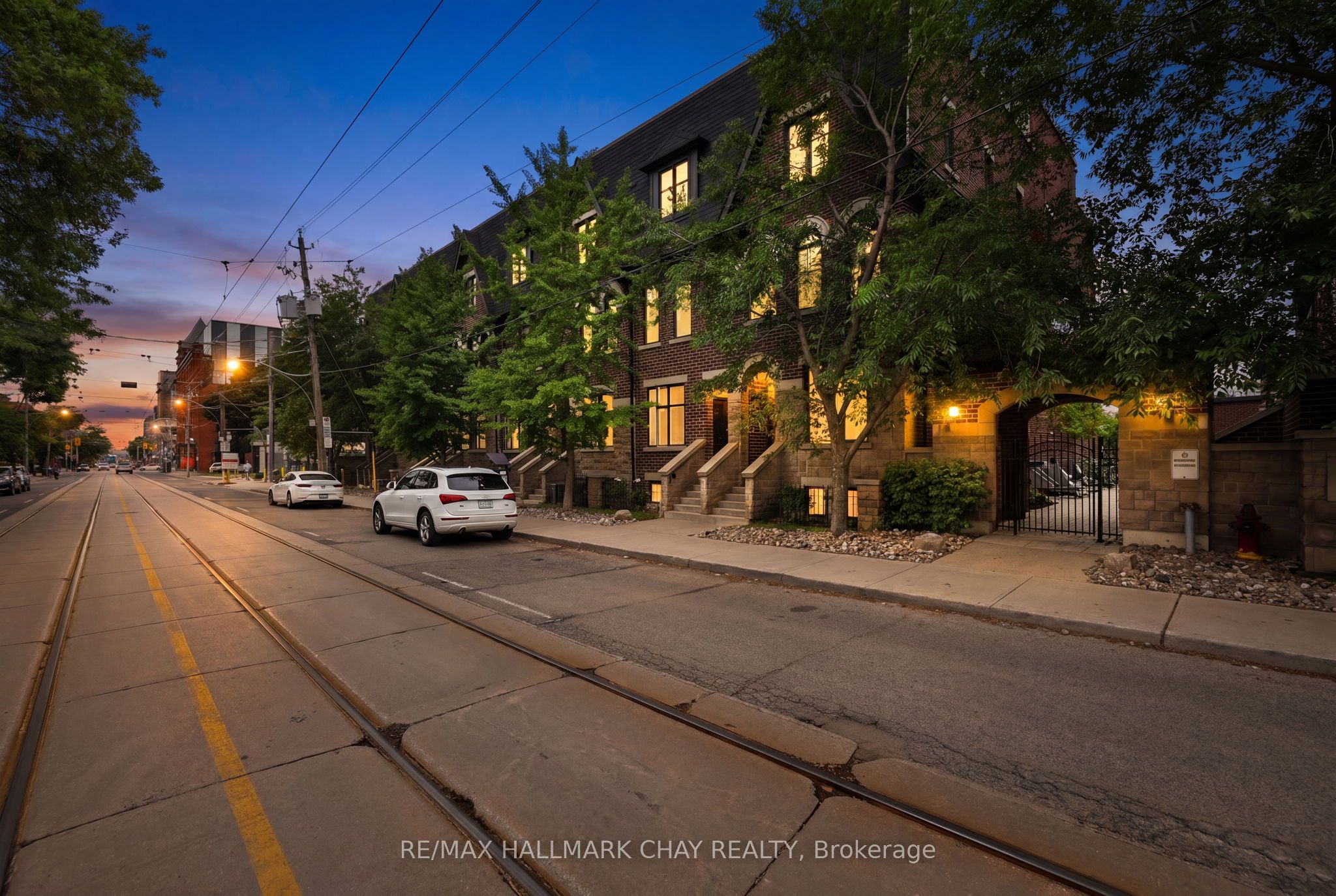 140 Broadview Avenue 52, Toronto, ON M4M 2G2 photo 2