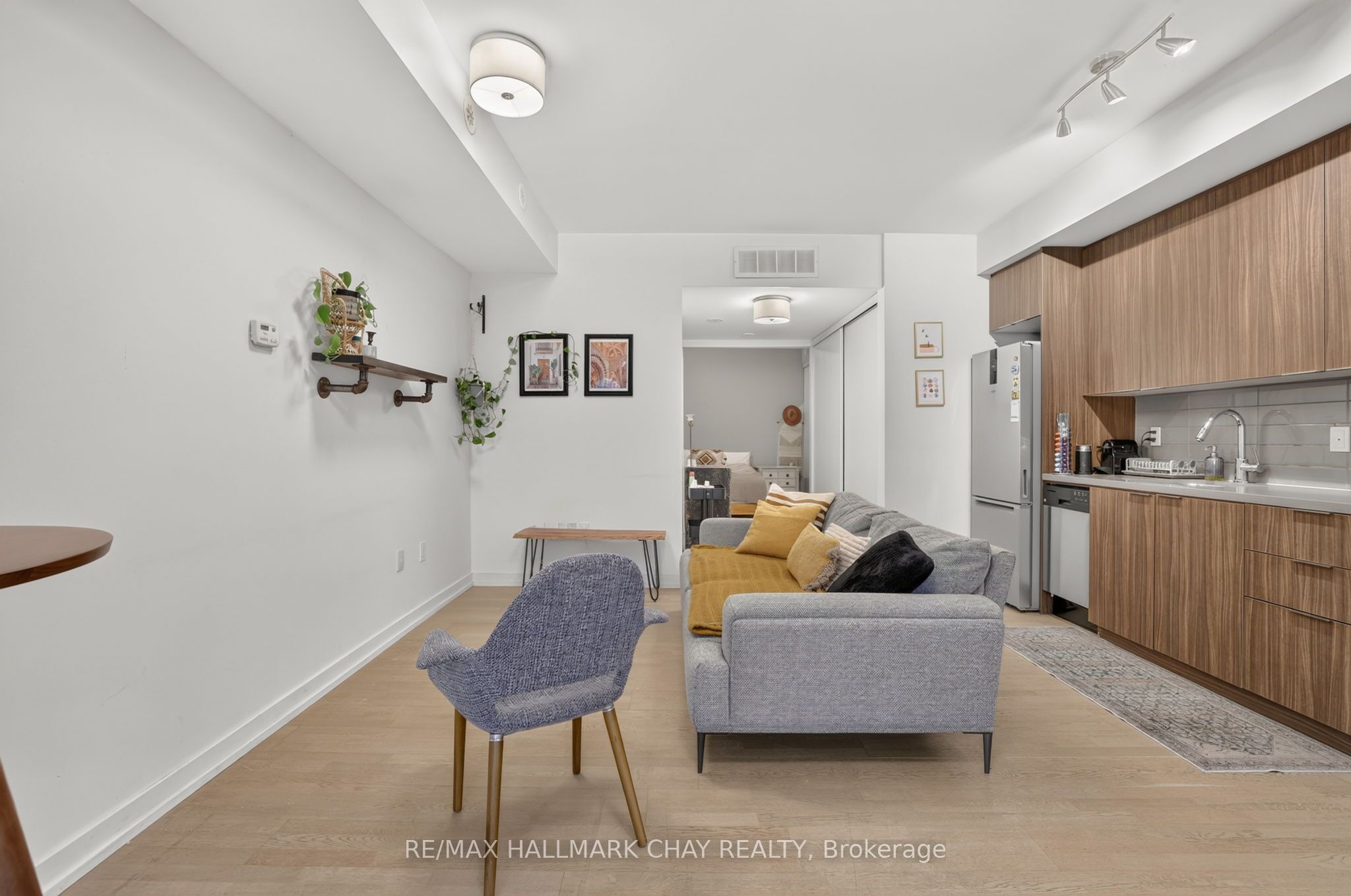 140 Broadview Avenue 52, Toronto, ON M4M 2G2 photo 4