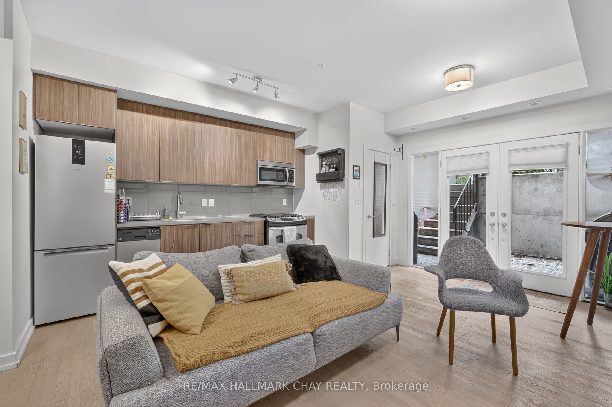 140 Broadview Avenue 52, Toronto, ON M4M 2G2 photo 5