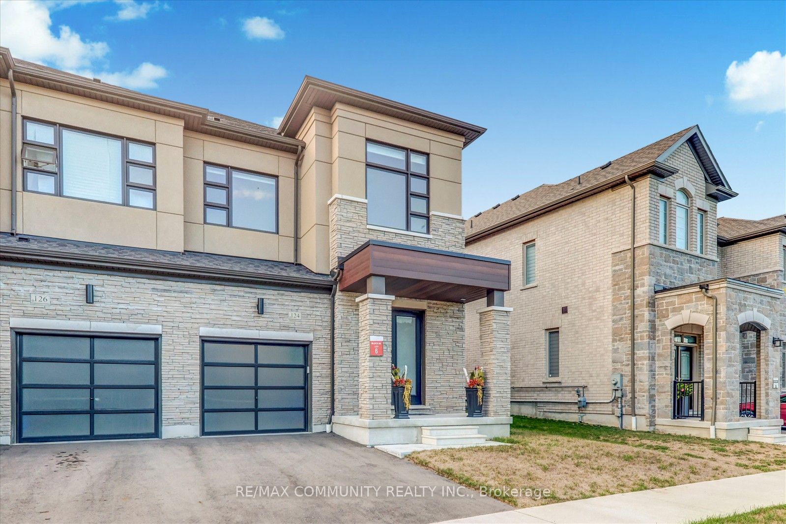 124 Ogston Crescent, Whitby, ON L1P 0H3 photo 3