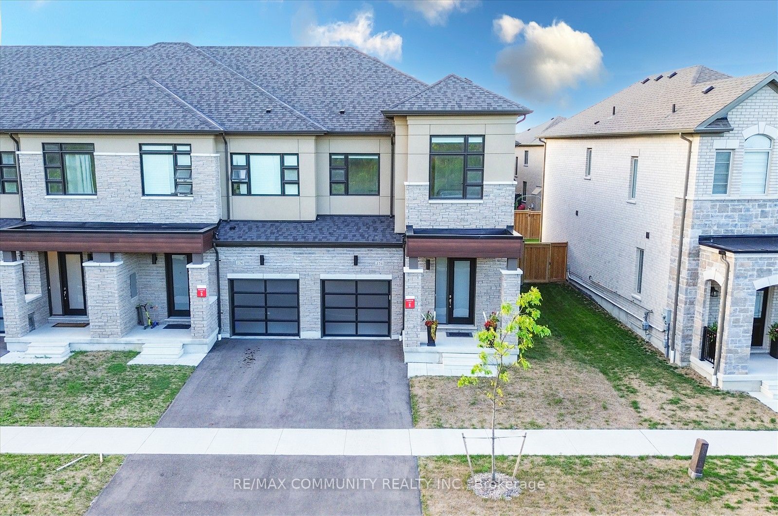124 Ogston Crescent, Whitby, ON L1P 0H3 photo 5