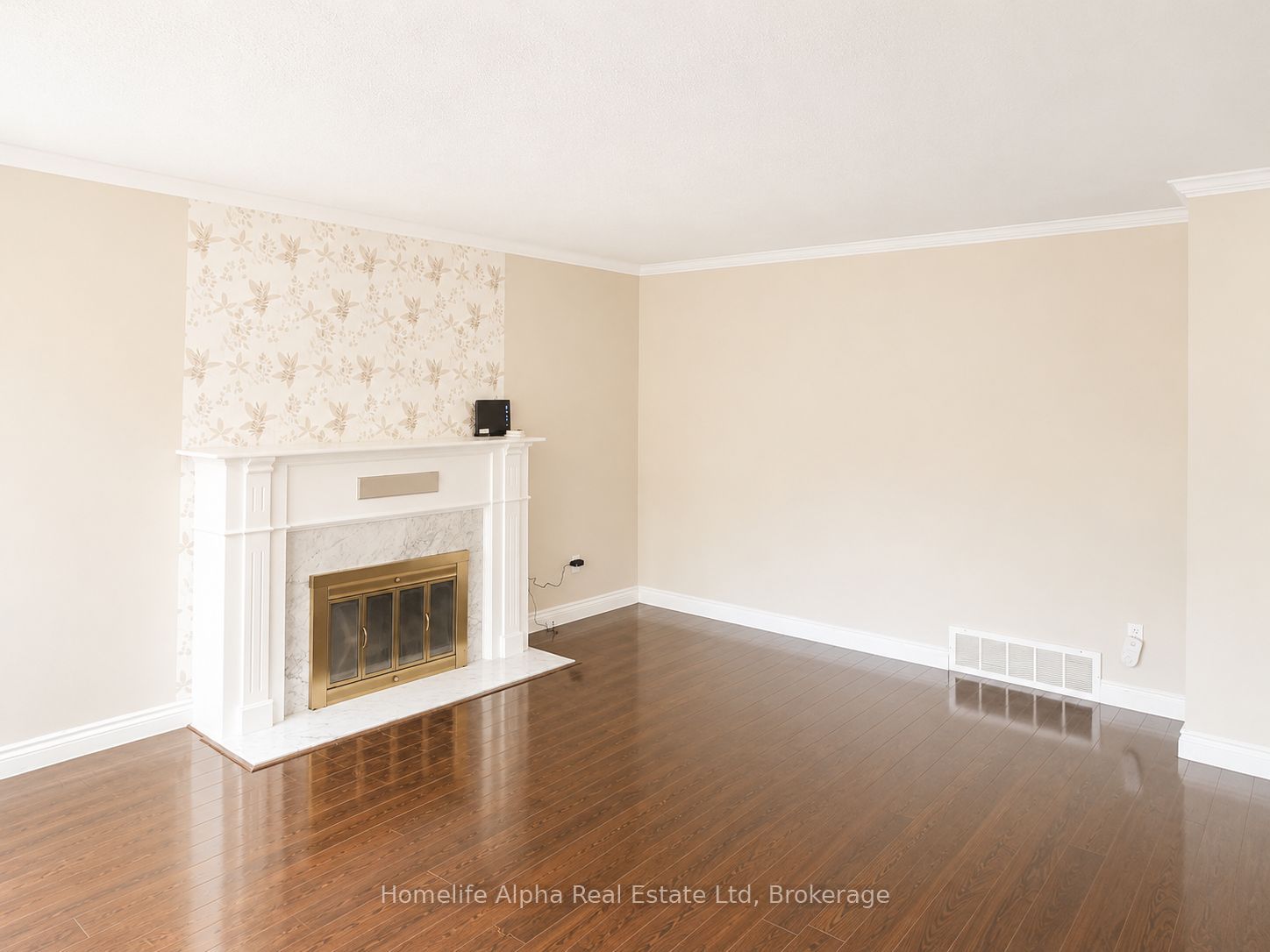 500 Maine Street, Oshawa, ON L1L 1A1 photo 3