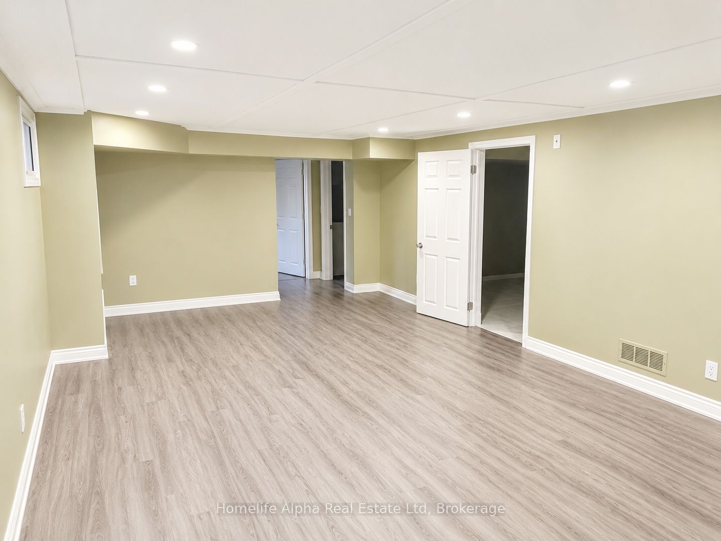 500 Maine Street, Oshawa, ON L1L 1A1 photo 5