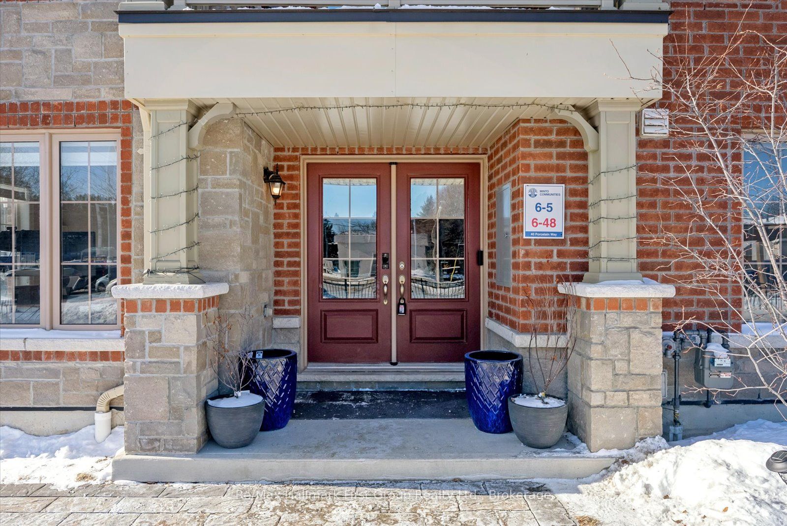 40 Porcelain Way, Whitby, ON L1R 0R6 photo 2