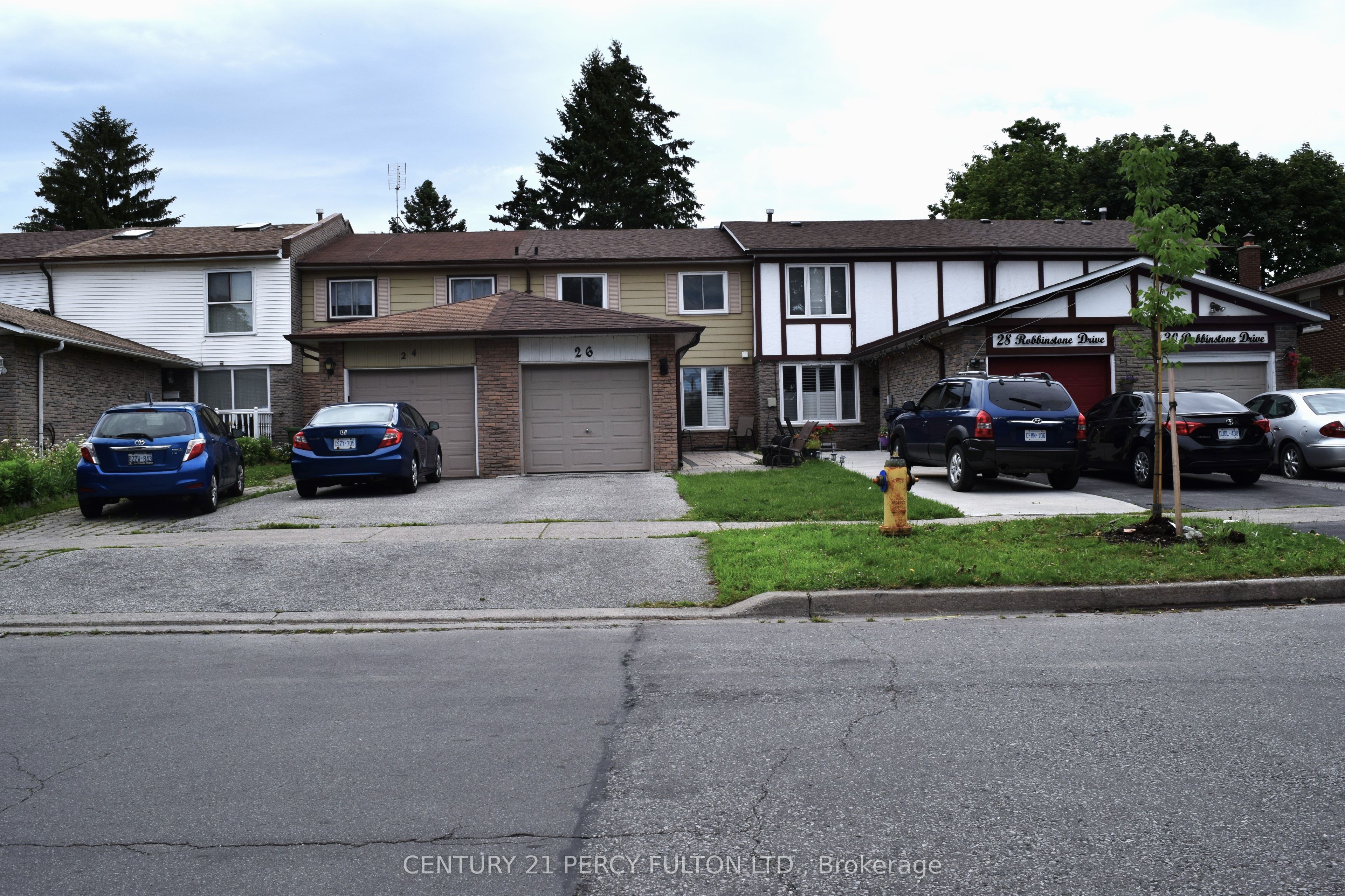 26 Robbinstone Drive, Toronto, ON M1B 2E6