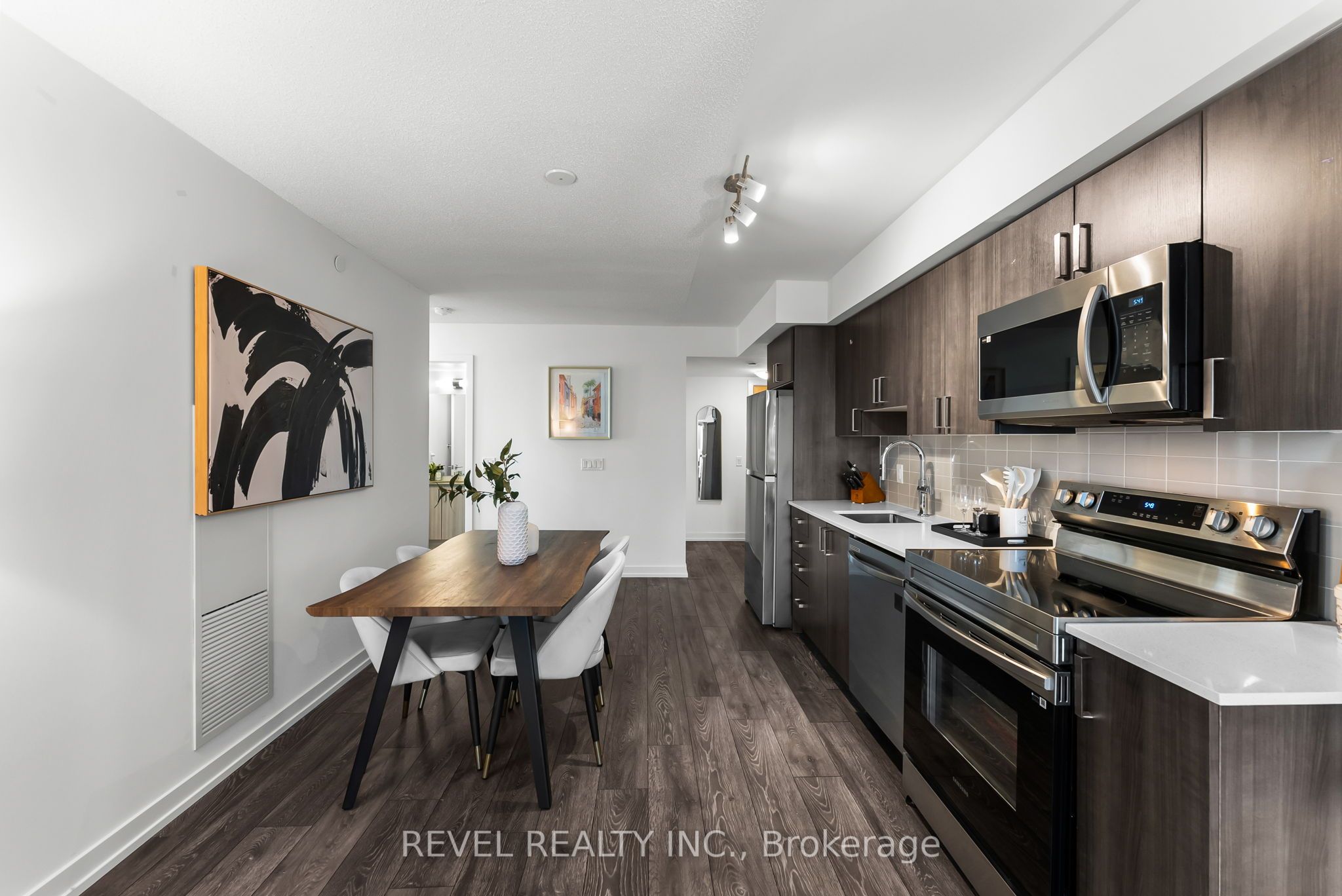1455 Celebration Drive 1704, Pickering, ON L1W 0C3 photo 5