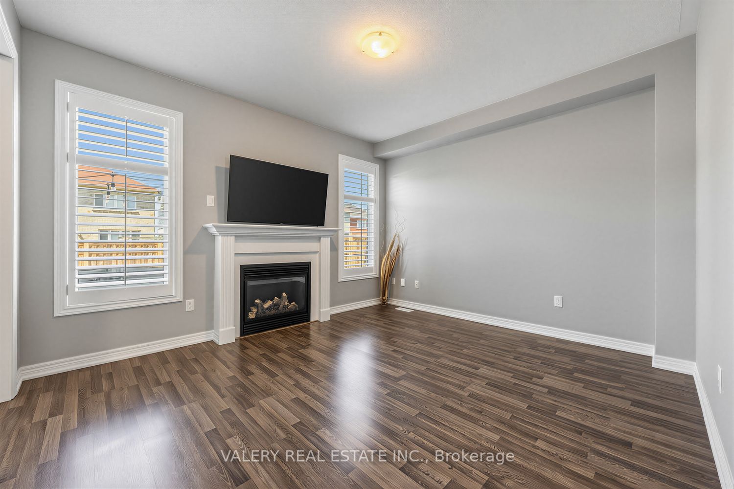 20 McDonald Crescent, Clarington, ON L1B 0E2 photo 4
